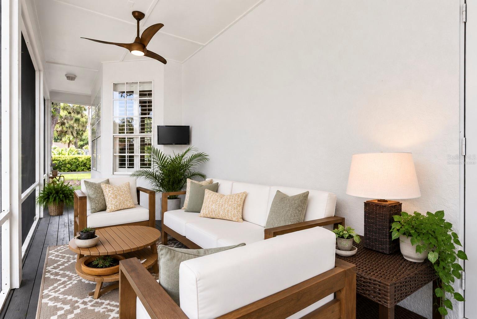 HILLCREST - Residential