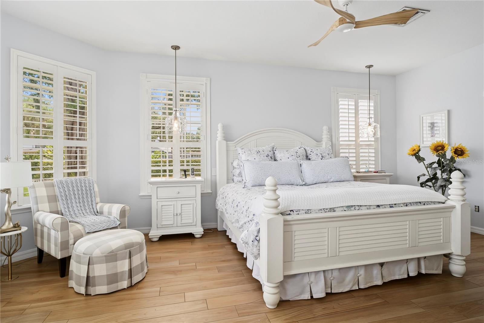 HILLCREST - Residential