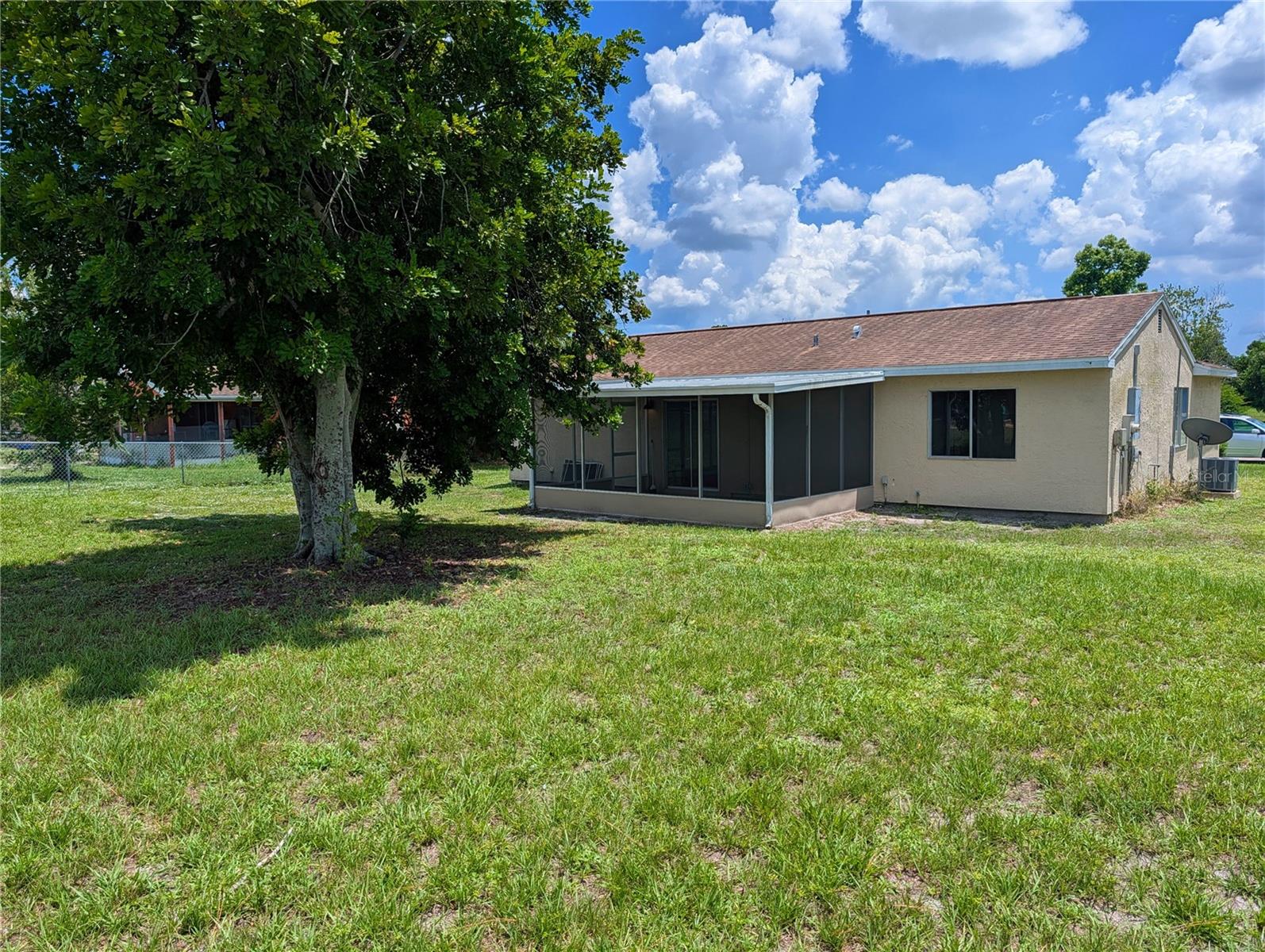 PORT CHARLOTTE SUB 52 - Residential Lease