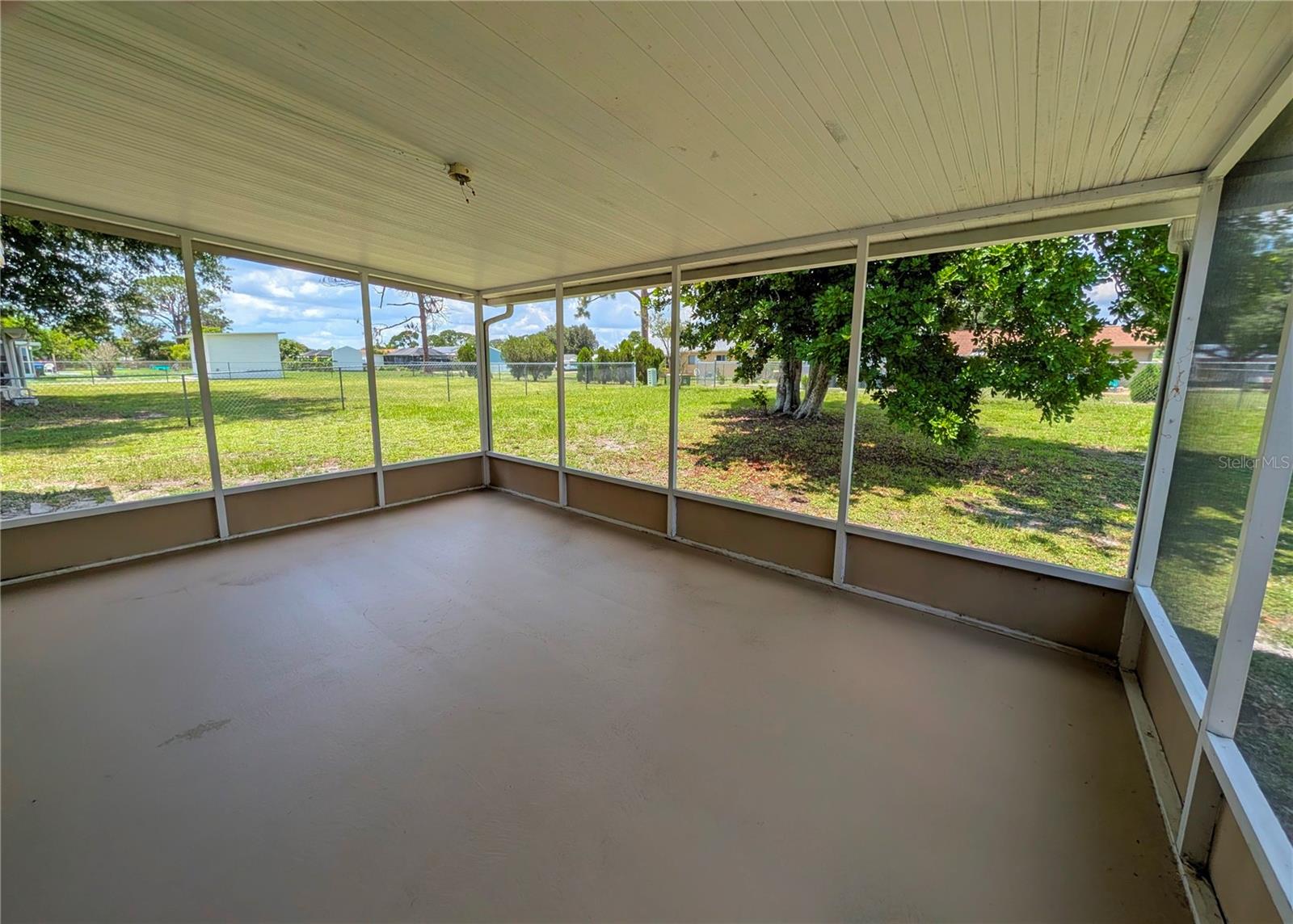 PORT CHARLOTTE SUB 52 - Residential Lease