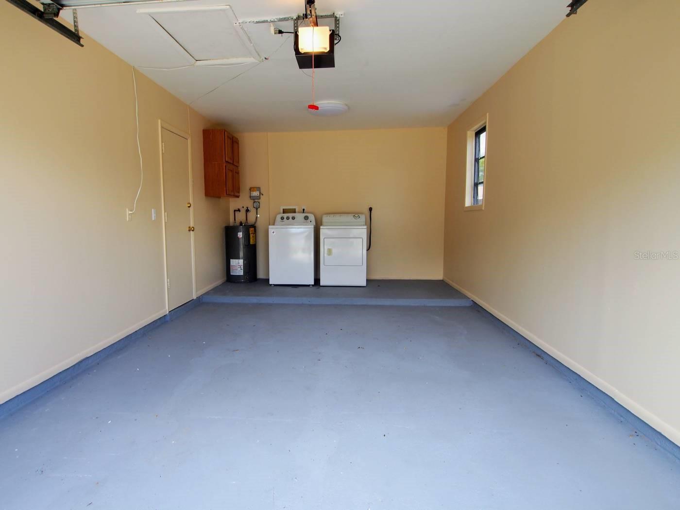 PORT CHARLOTTE SUB 52 - Residential Lease