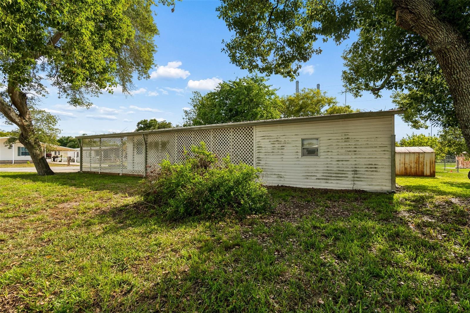 PALM ESTATES 3RD ADD - Residential