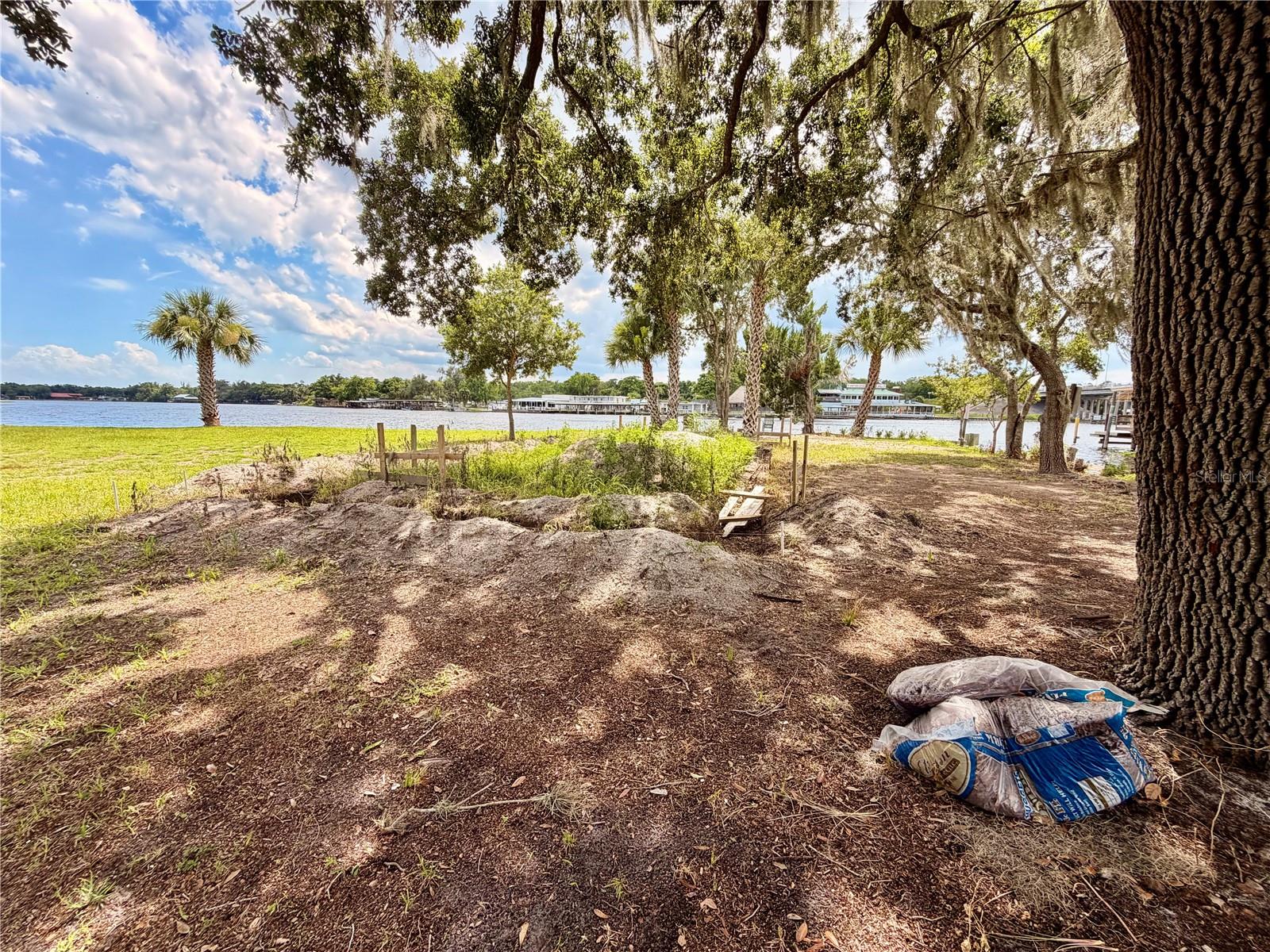 ASSESSORS LT 03 & 05 VOLUSIA - Land
