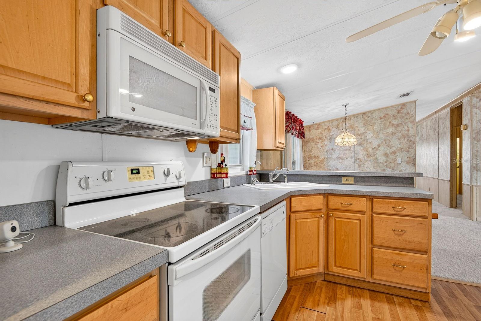 PINEY POINT HOMEOWNERS CO-OP - Residential