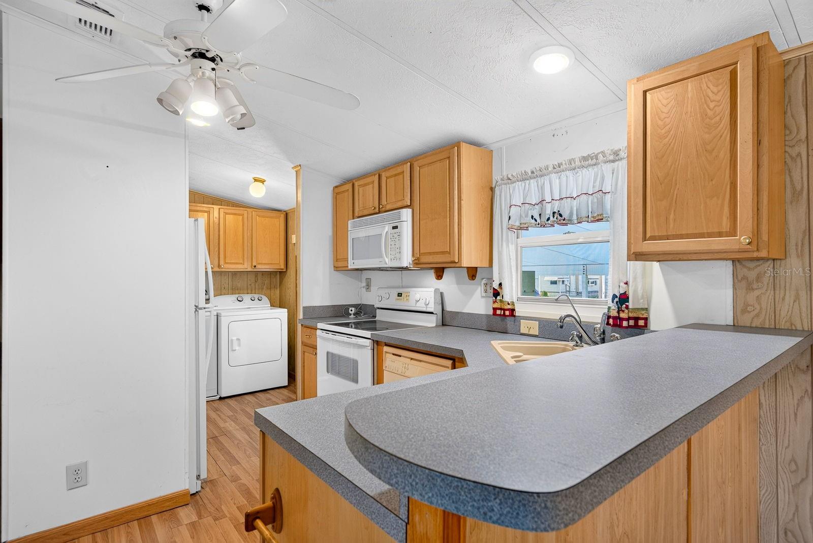 PINEY POINT HOMEOWNERS CO-OP - Residential