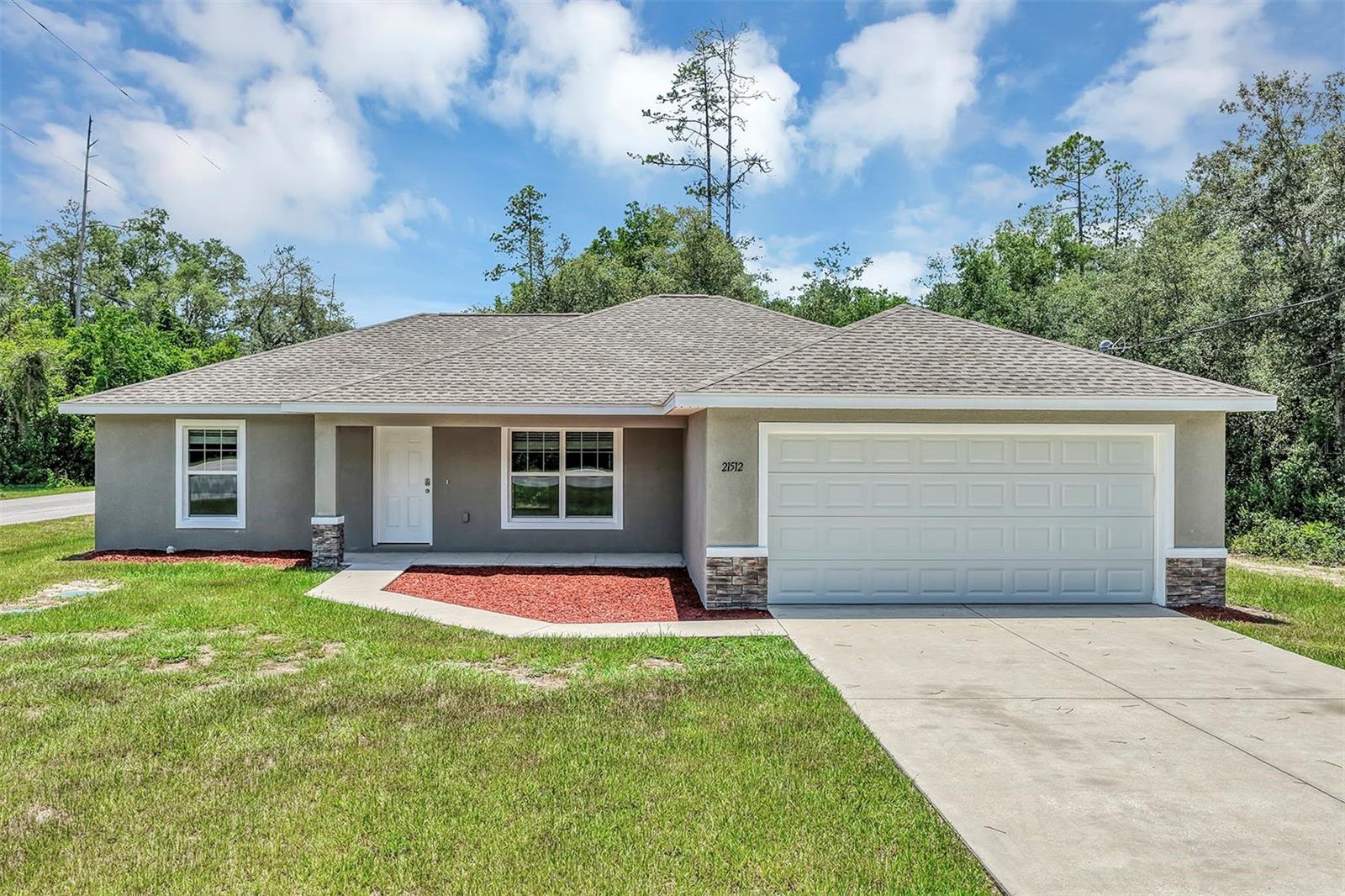 RAINBOW LAKES ESTATE - Residential