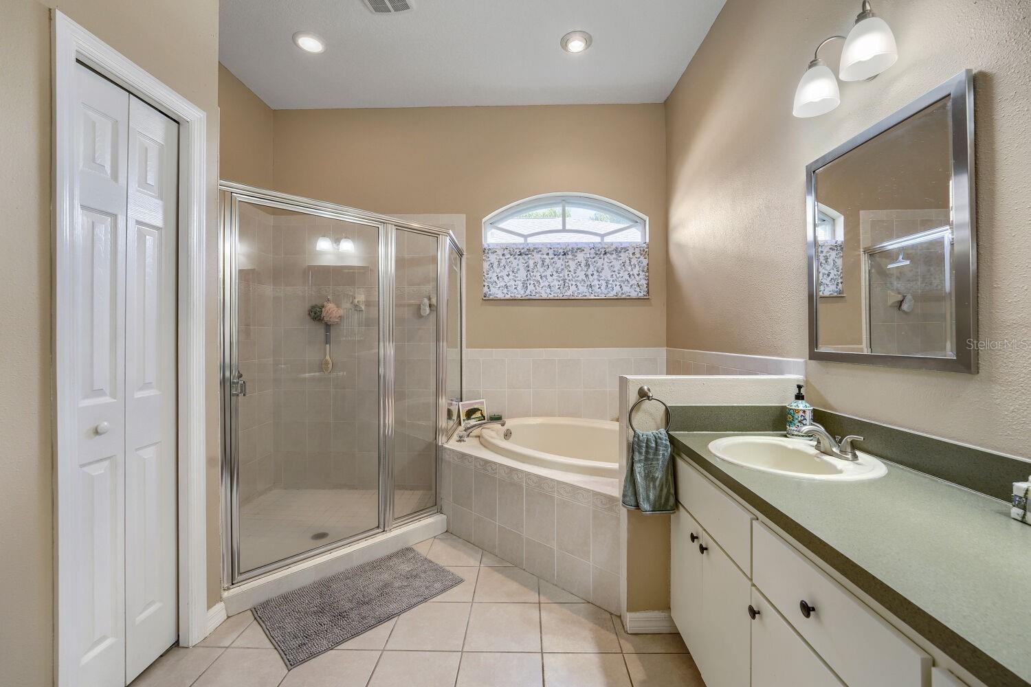 RIVER RIDGE COUNTRY CLUB PH 01 UNIT 02A - Residential