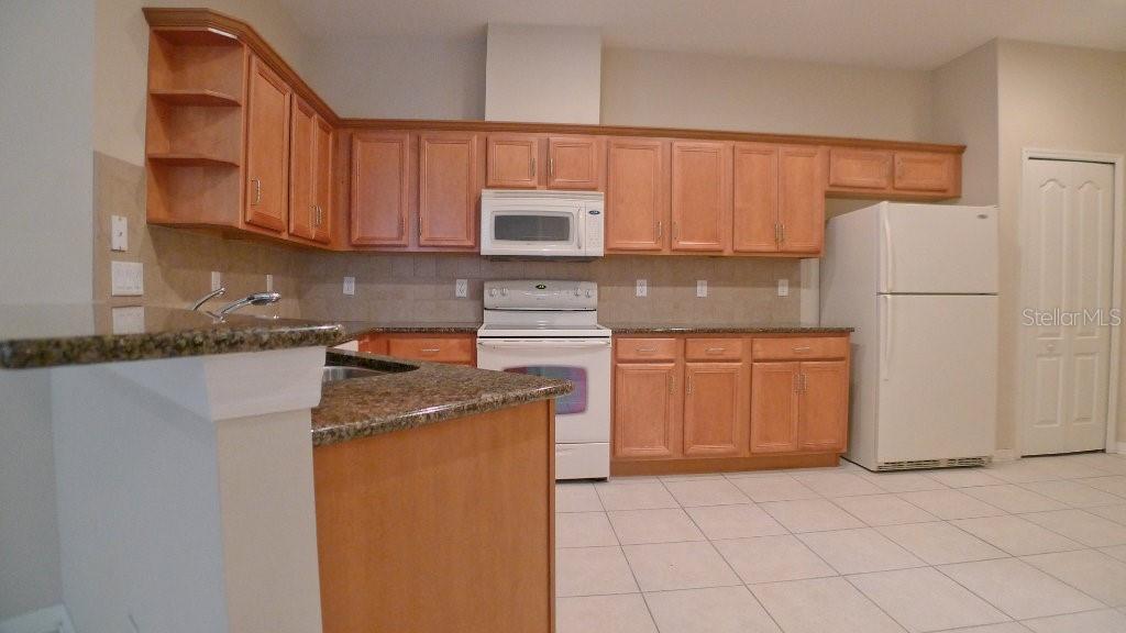 SEVEN OAKS PRCL S-8A - Residential Lease