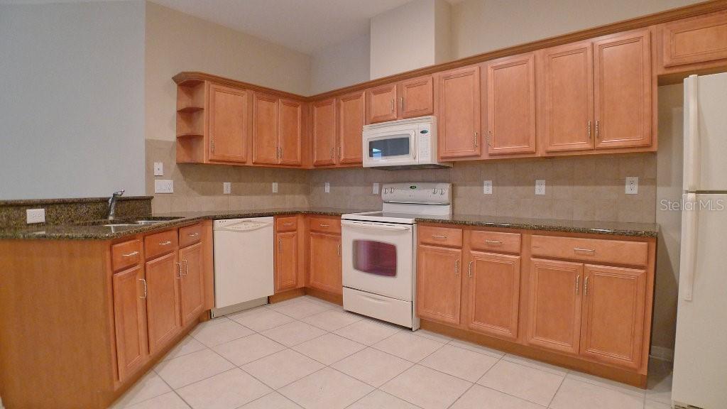 SEVEN OAKS PRCL S-8A - Residential Lease