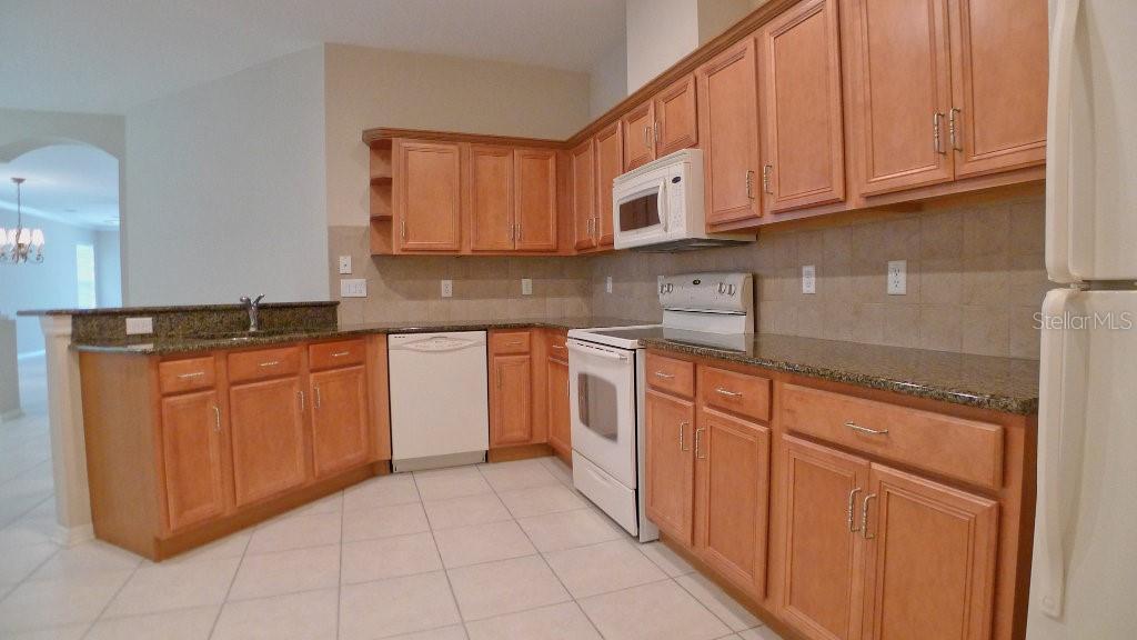 SEVEN OAKS PRCL S-8A - Residential Lease