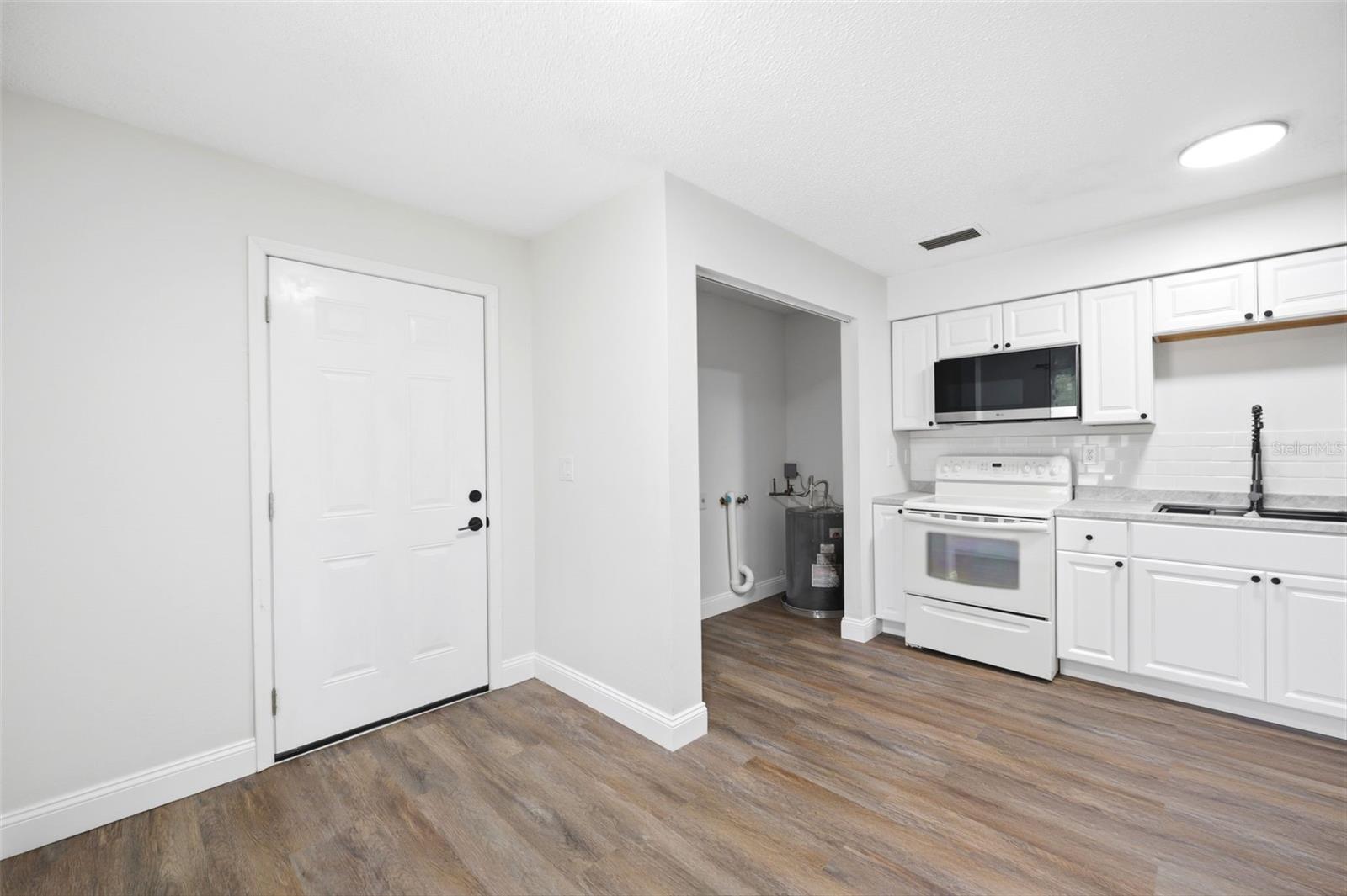 HILLSBORO PARK - Residential