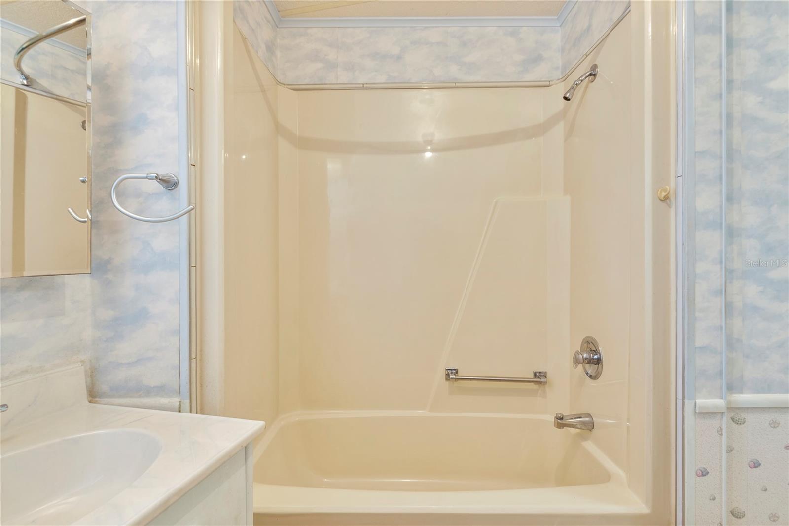 GLENWOOD ESTATES INC CONCO - Residential