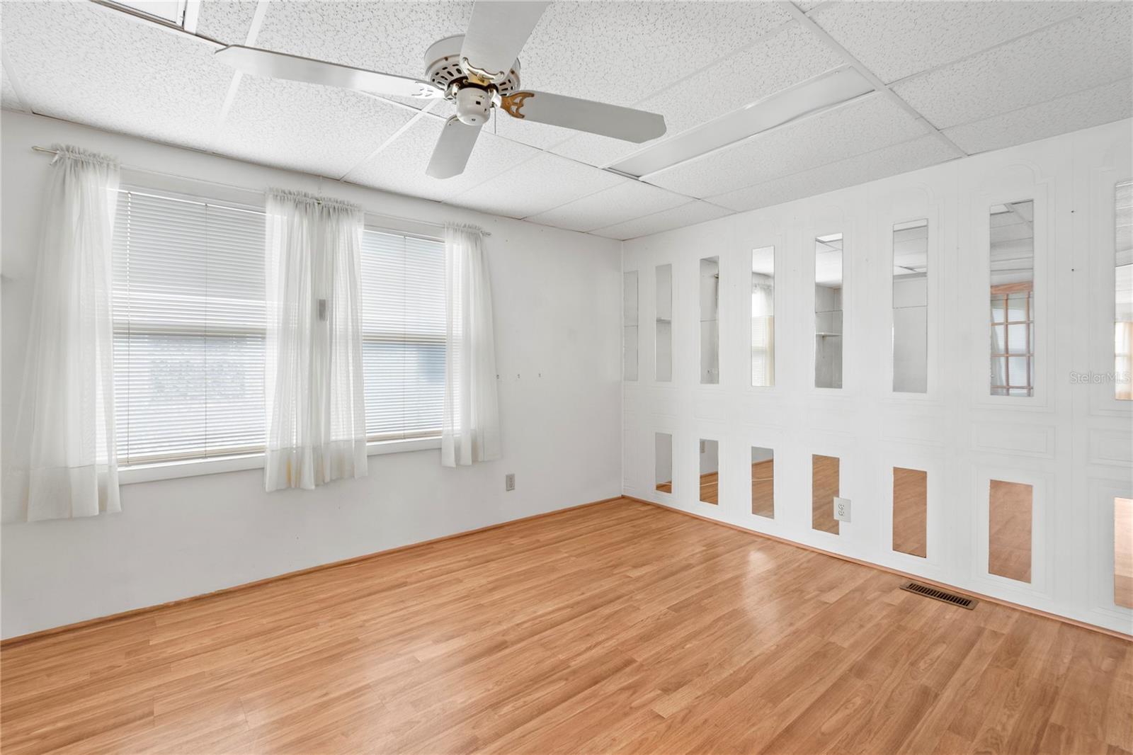 GLENWOOD ESTATES INC CONCO - Residential