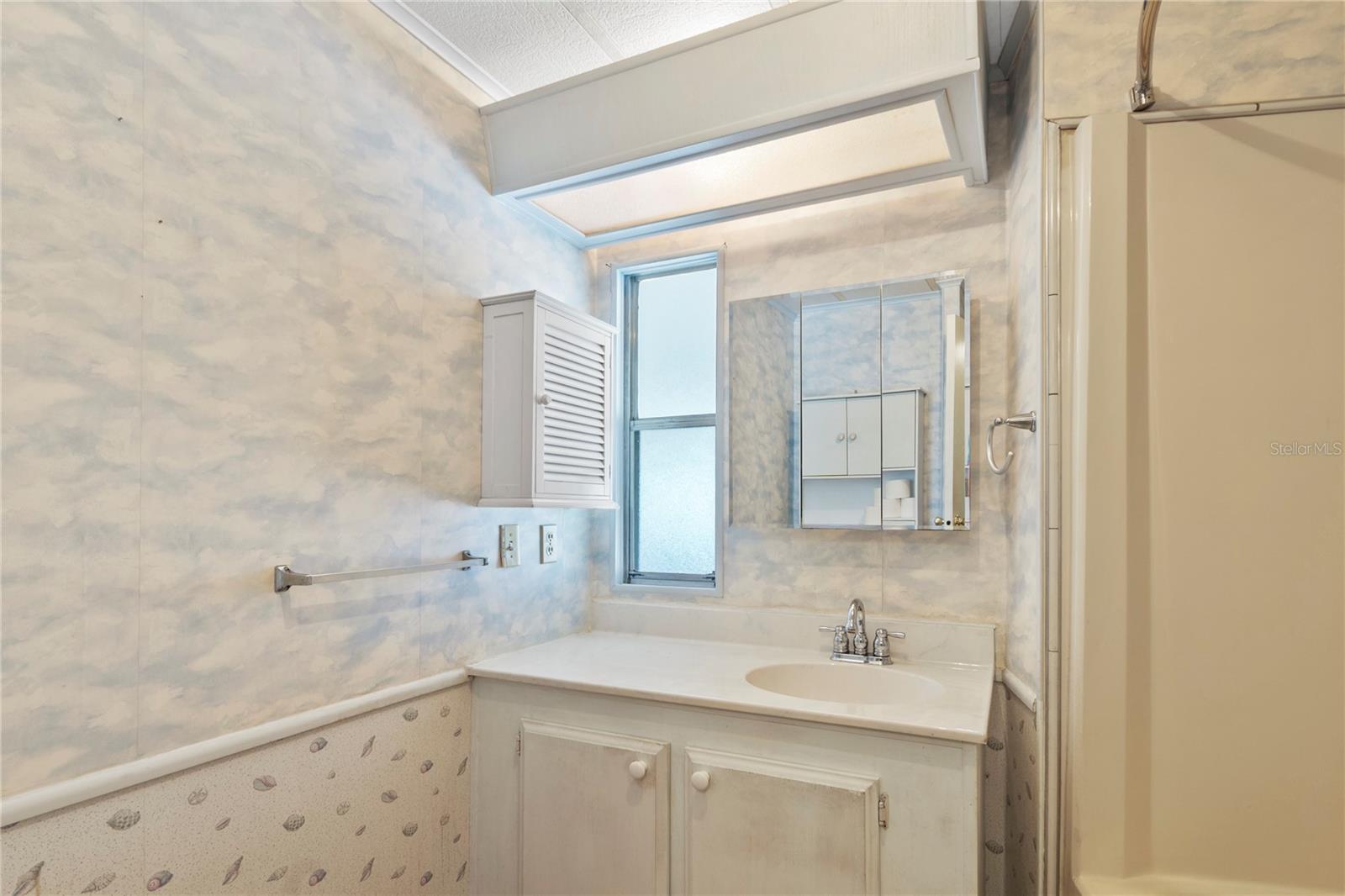 GLENWOOD ESTATES INC CONCO - Residential