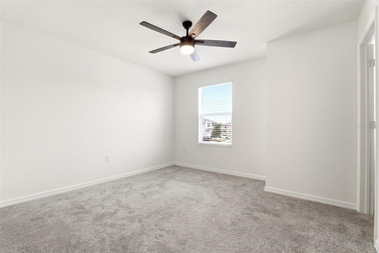 LANDINGS AT RIVERBEND - Residential Lease
