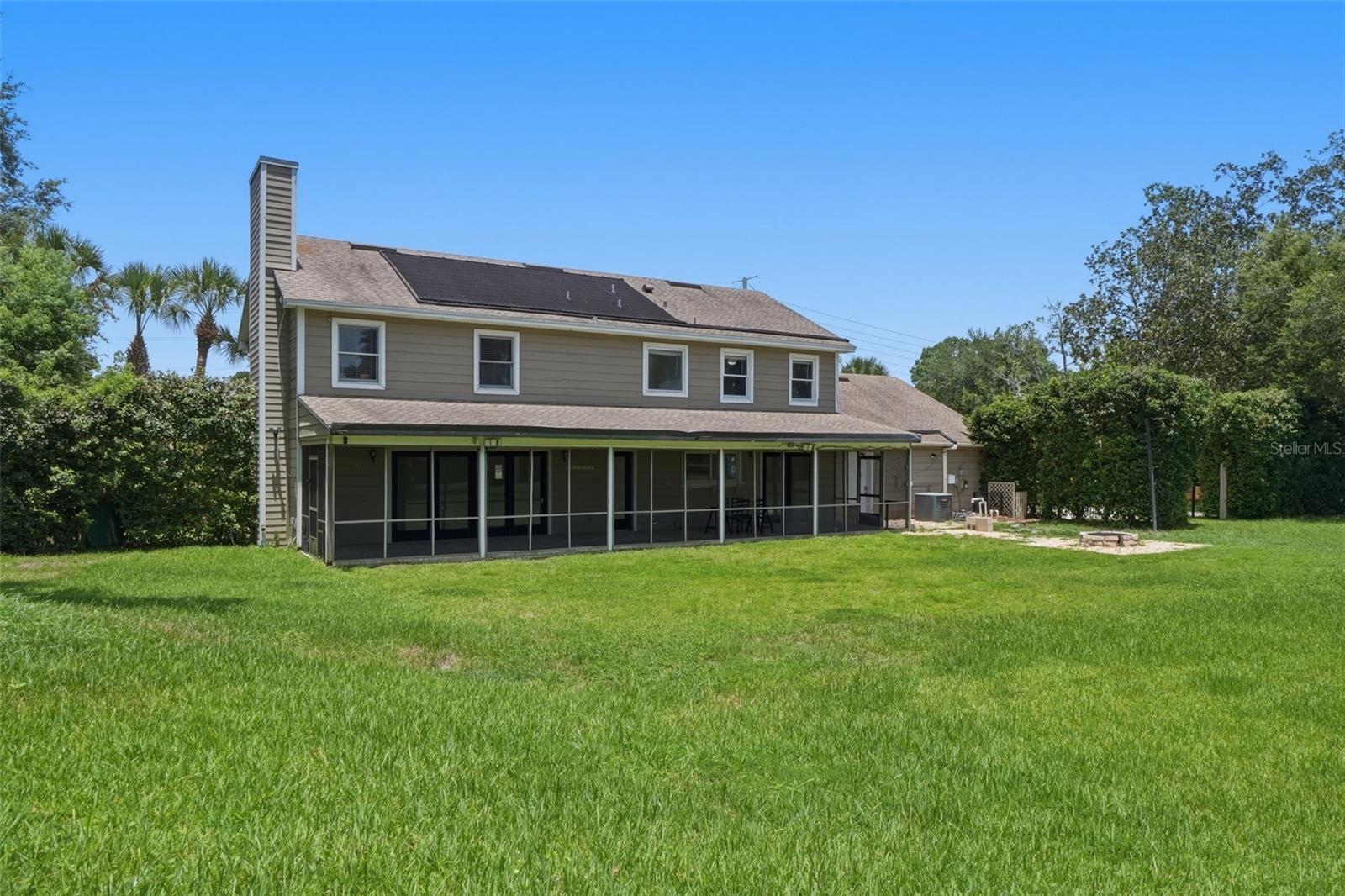 WHISPERING WINDS - Residential