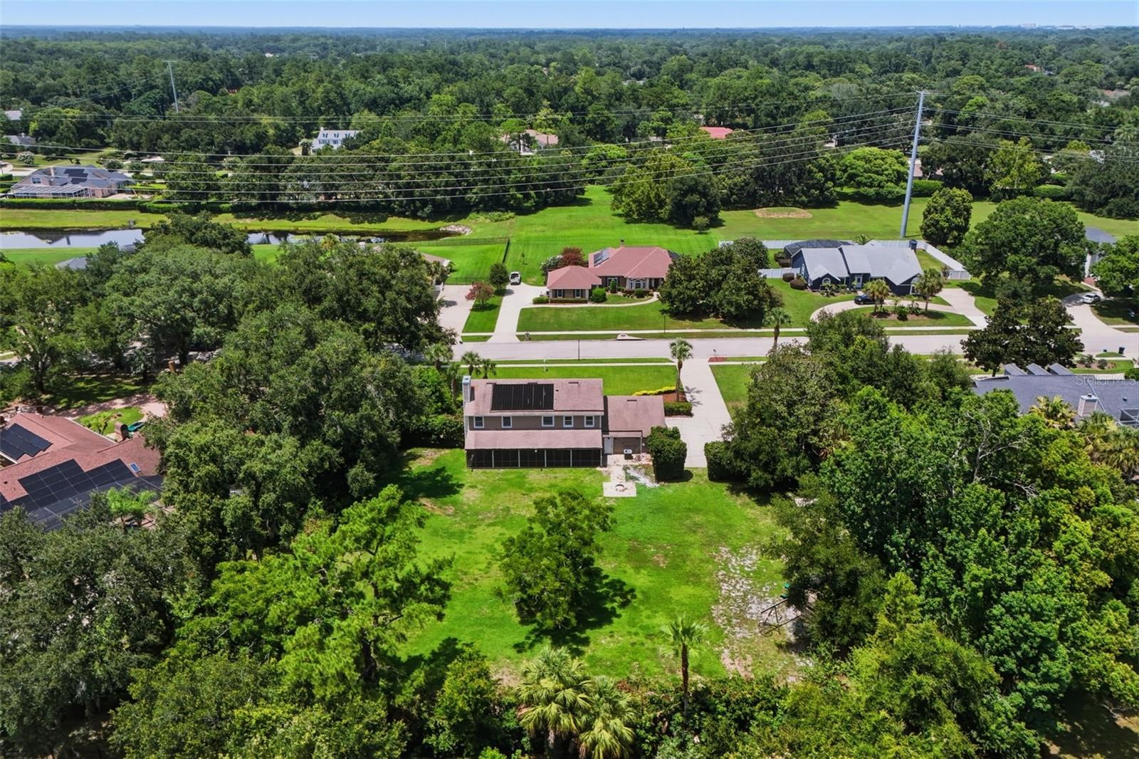 WHISPERING WINDS - Residential
