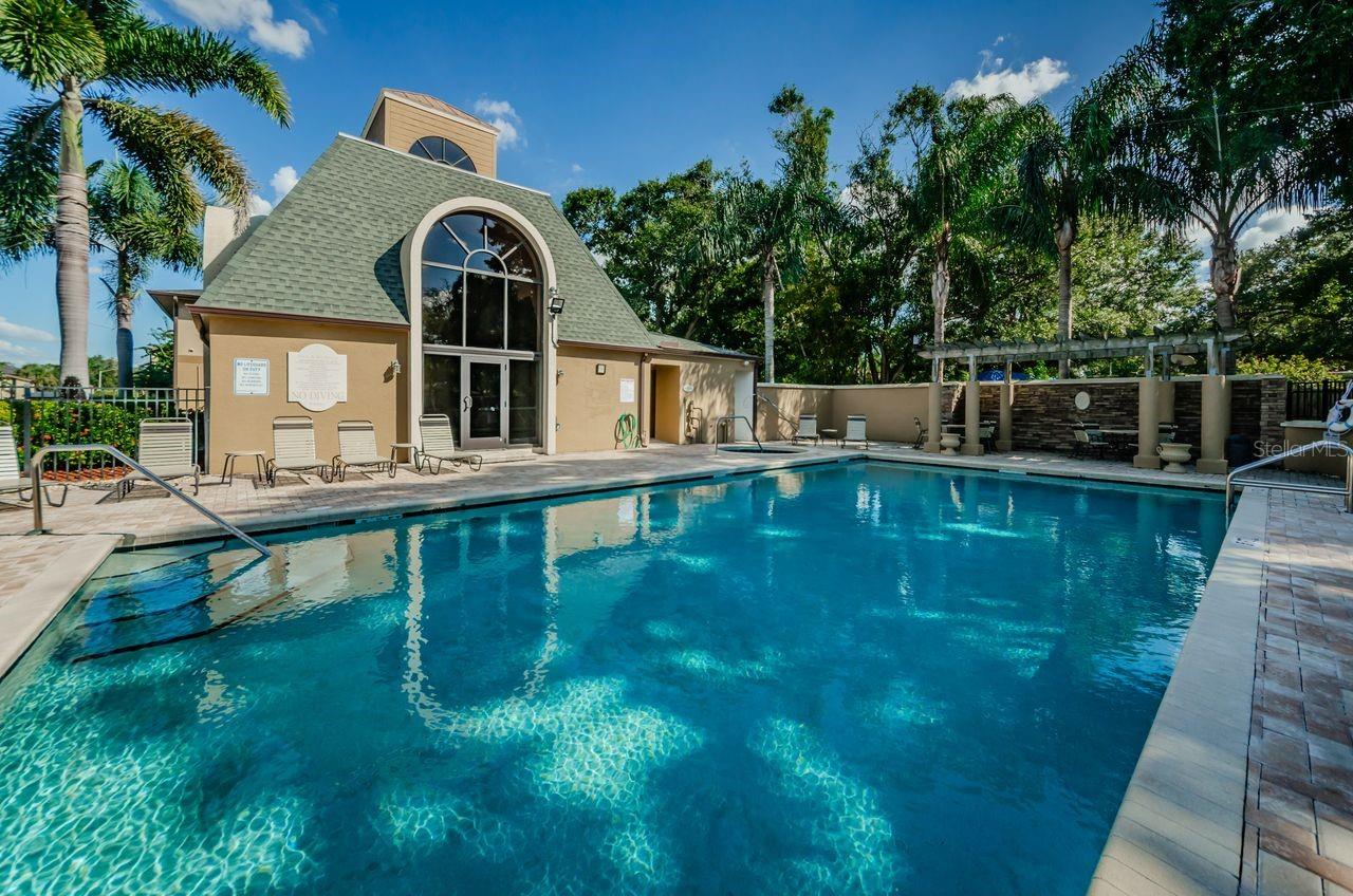 BELLA VISTA ON LAKE - Residential