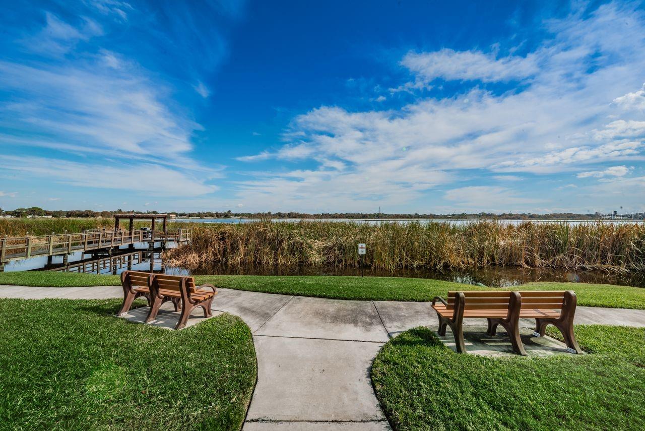 BELLA VISTA ON LAKE - Residential