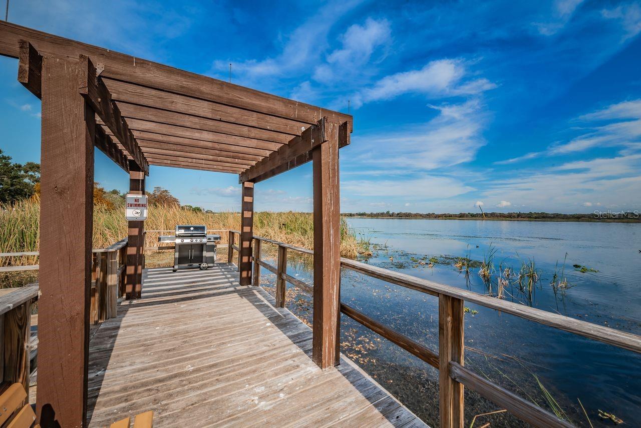 BELLA VISTA ON LAKE - Residential