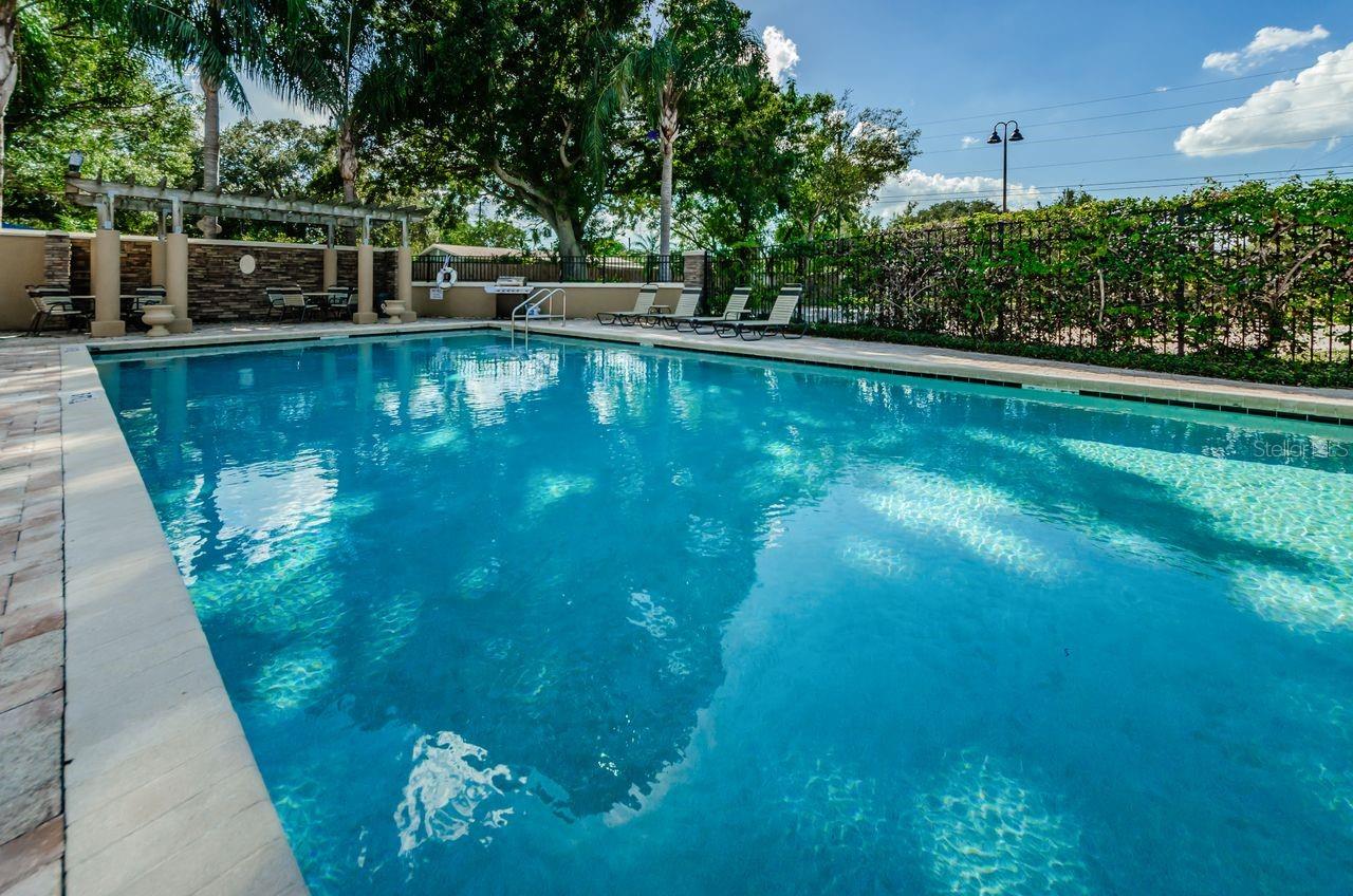 BELLA VISTA ON LAKE - Residential
