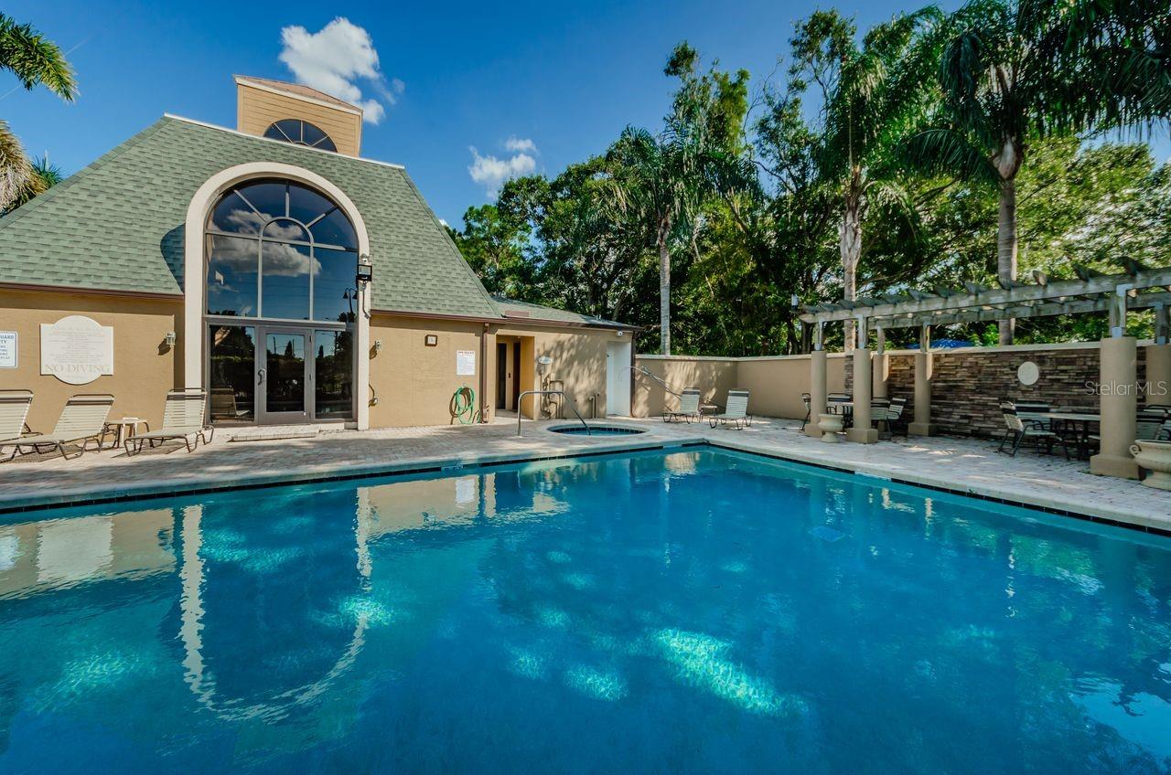 BELLA VISTA ON LAKE - Residential