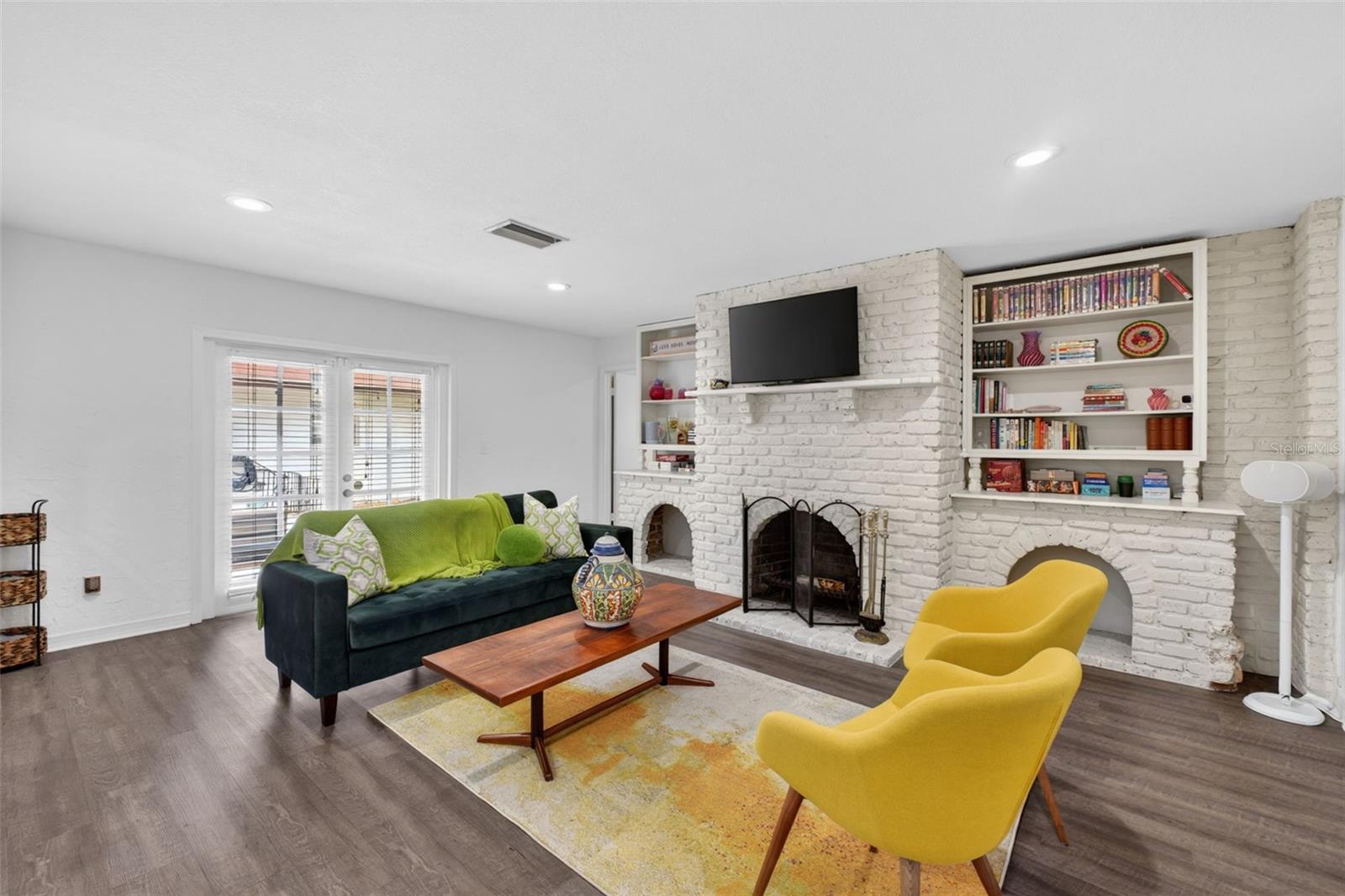 SAN SEBASTIAN HEIGHTS UNIT 1A - Residential