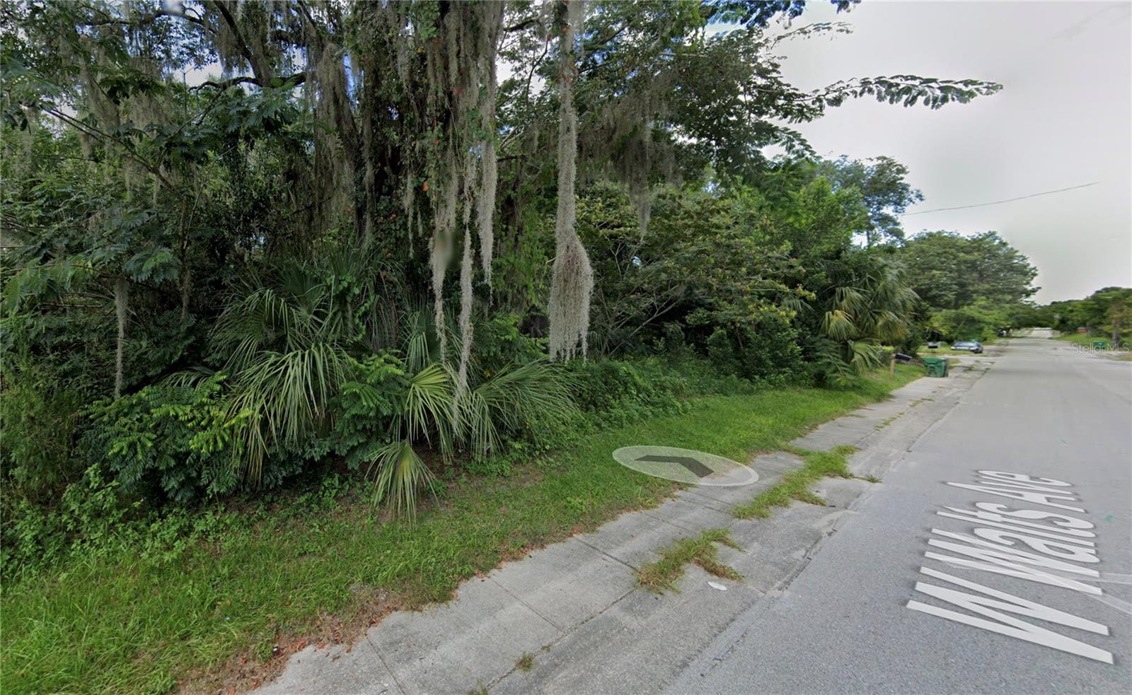 BOND LUMBER CO BLK 07-08 & 15-16 HOWRYS ADD DELAND - Land