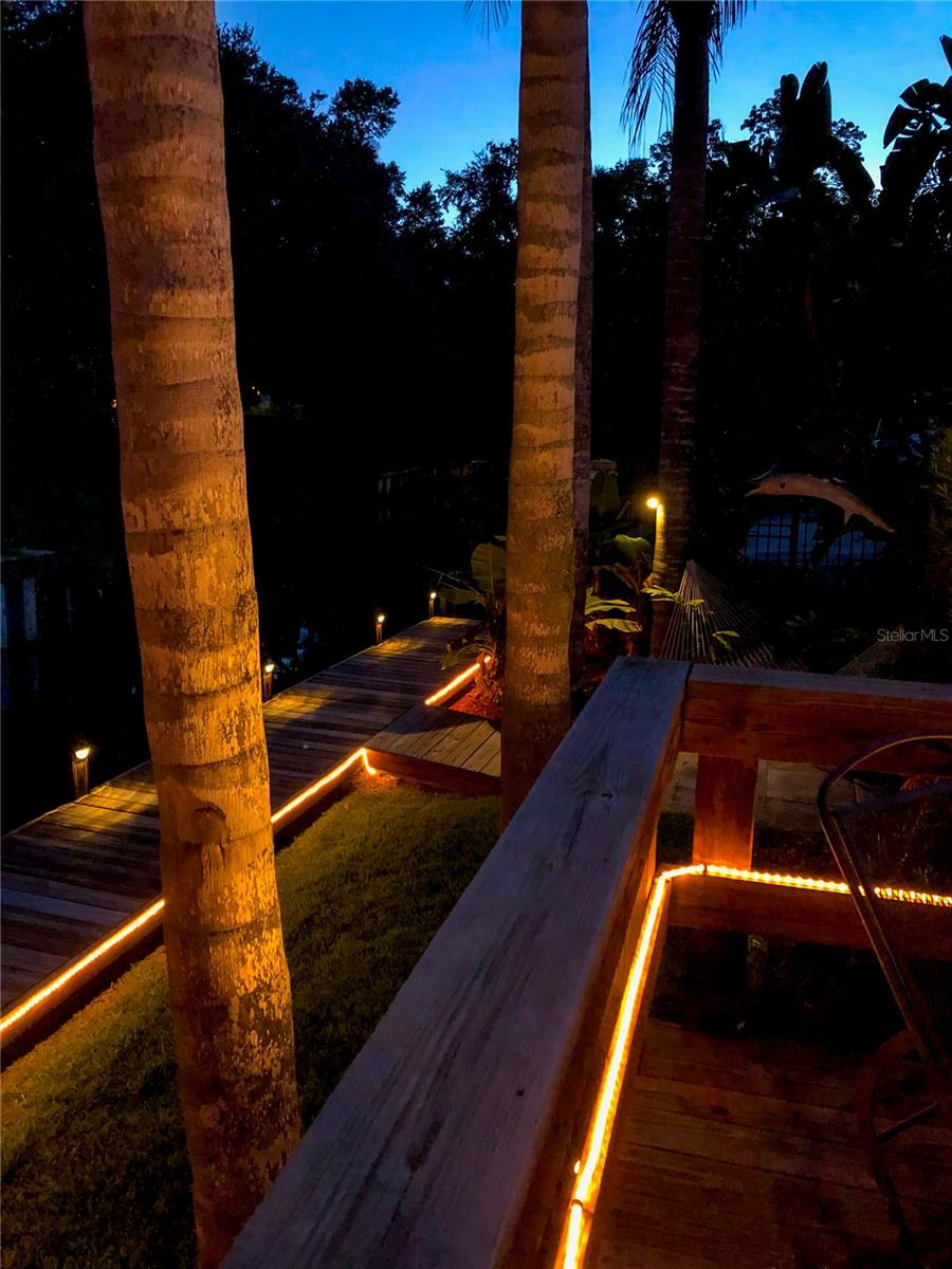 RIVER OAKS - Residential