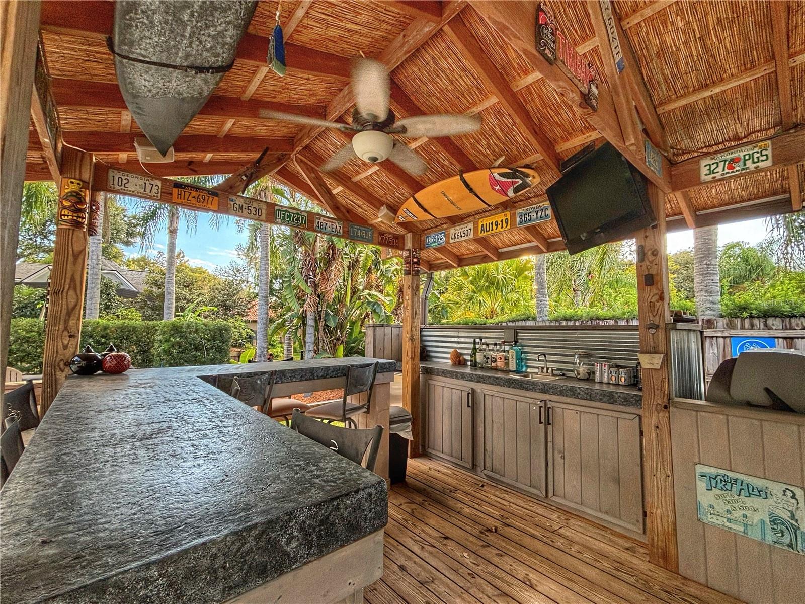 RIVER OAKS - Residential