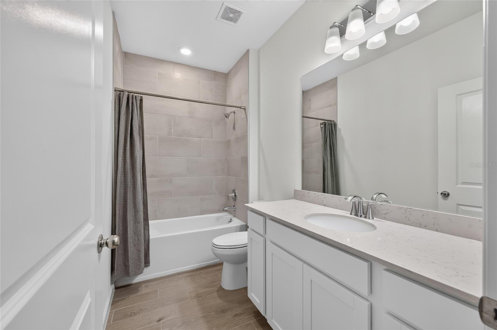 GRAND PARK NORTH - Residential