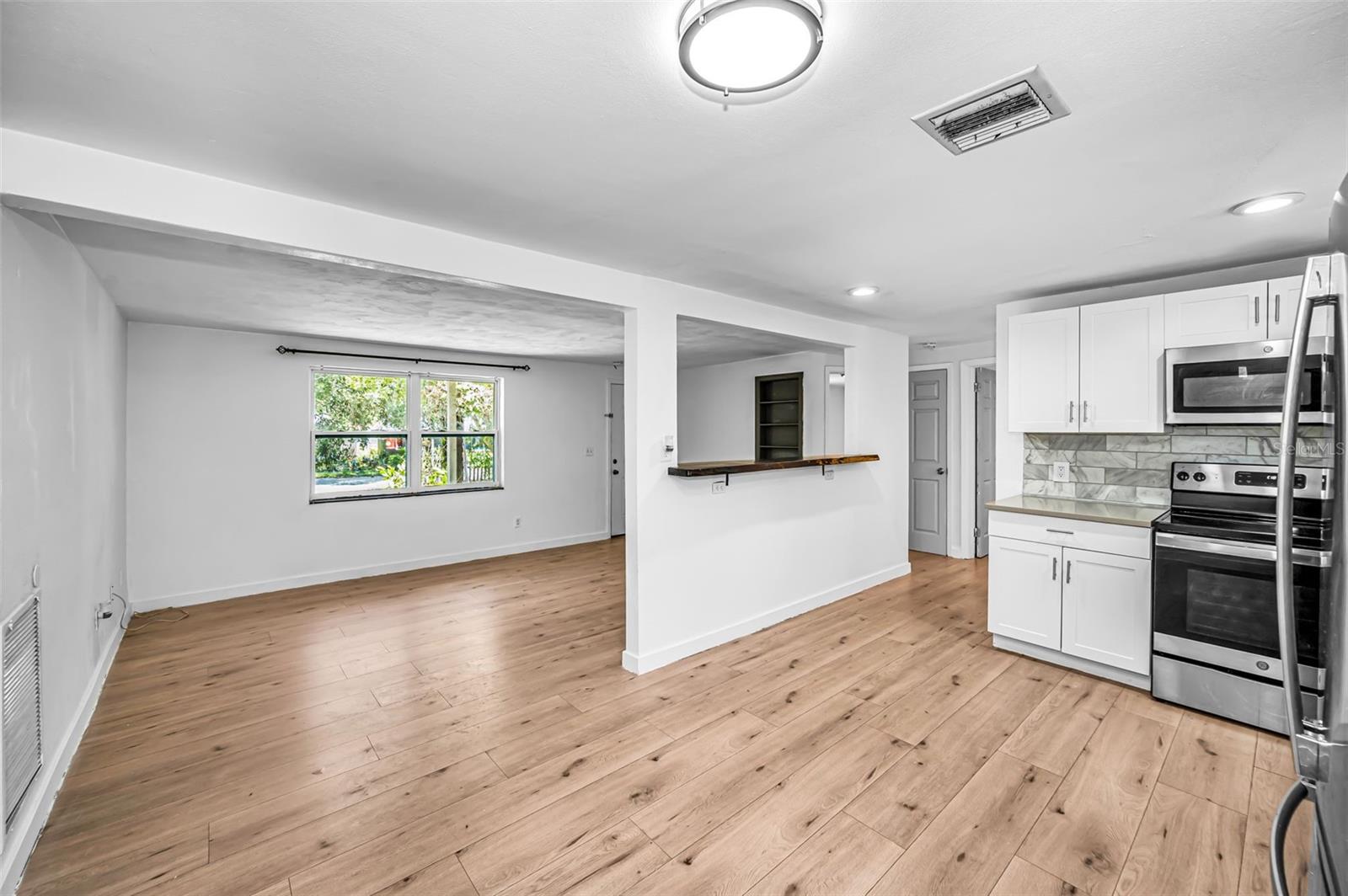 BEACON SQUARE - Residential