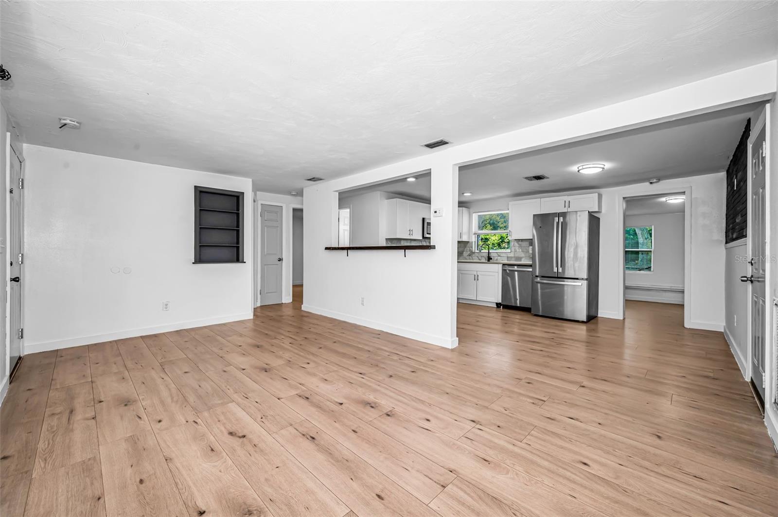 BEACON SQUARE - Residential