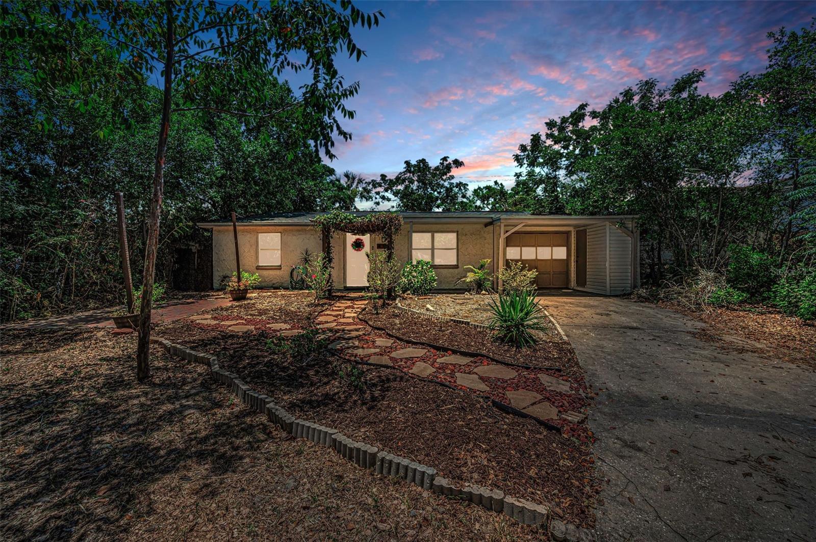 BEACON SQUARE - Residential