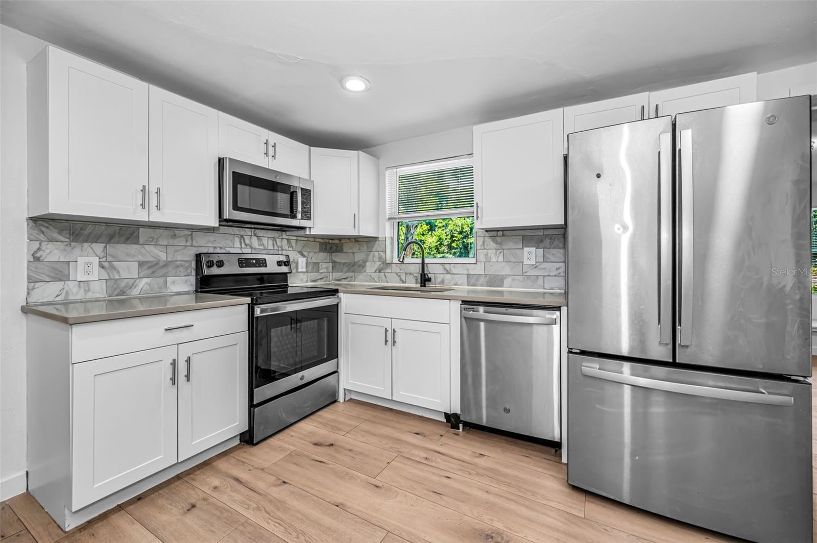 BEACON SQUARE - Residential