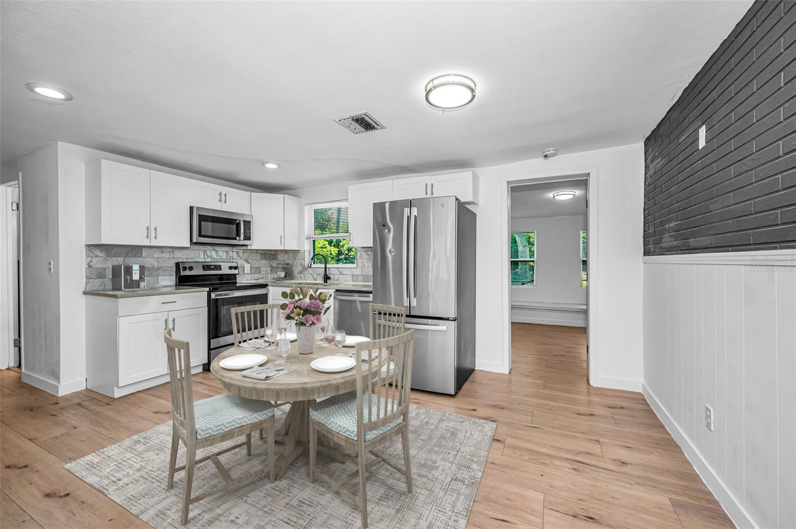 BEACON SQUARE - Residential