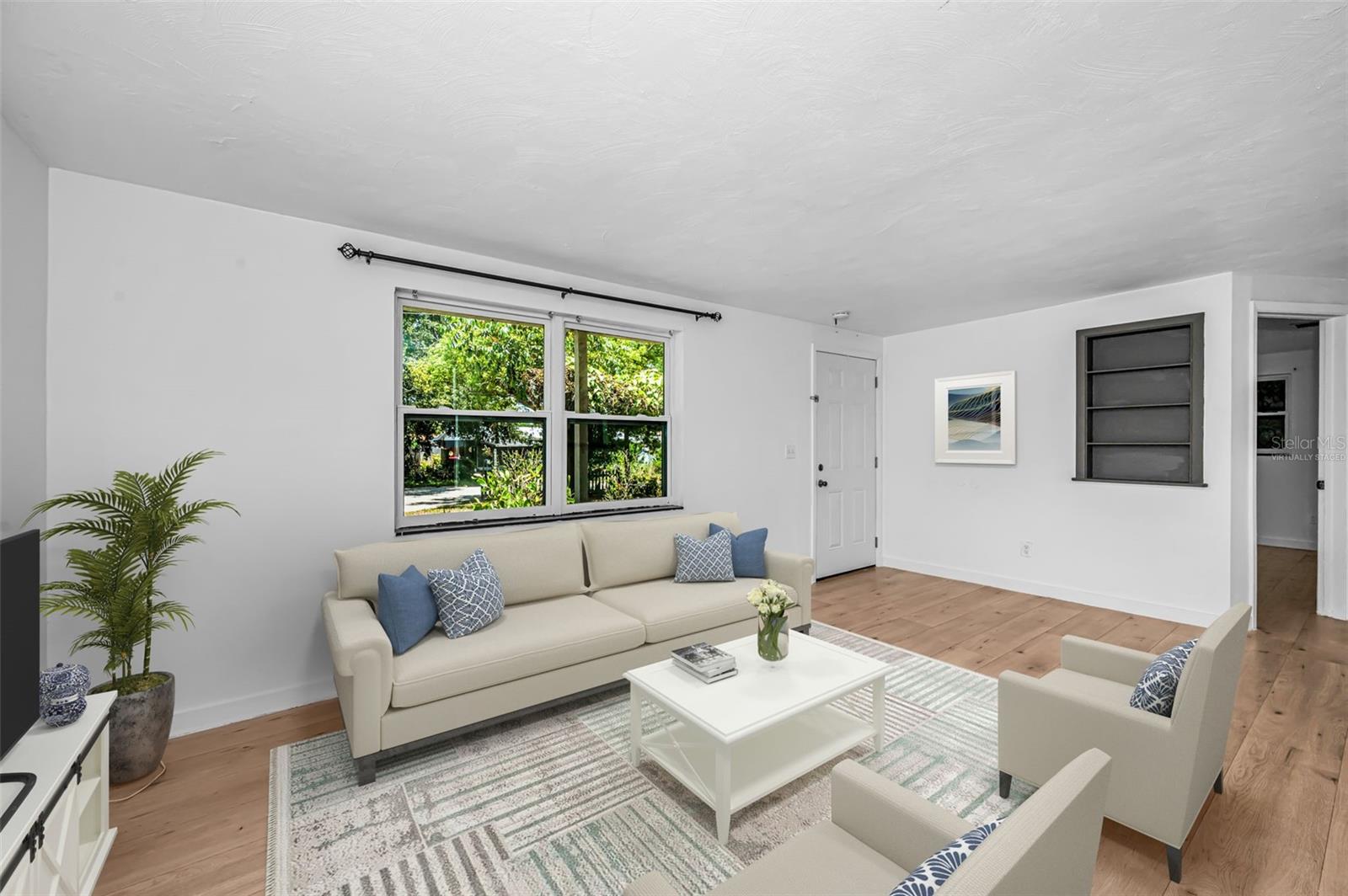 BEACON SQUARE - Residential