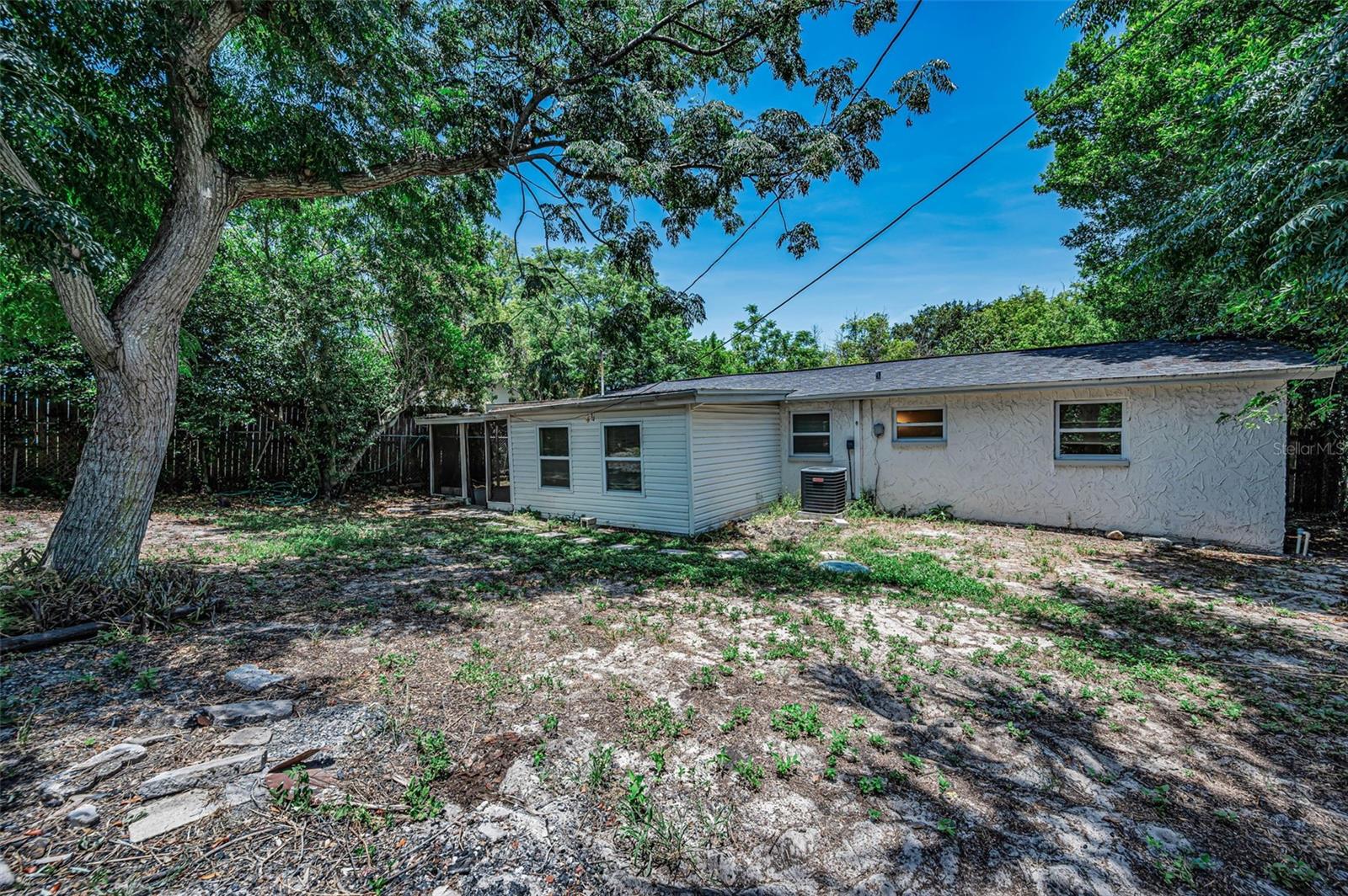 BEACON SQUARE - Residential