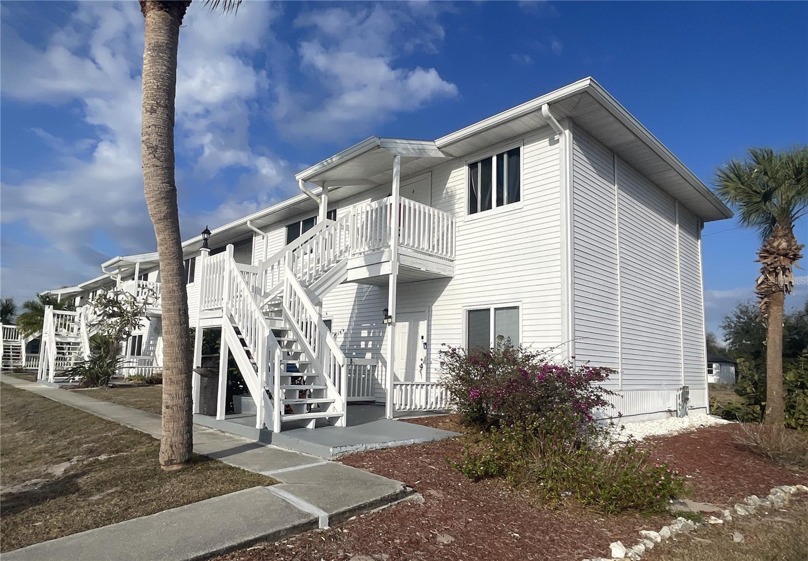 CHATHAM PH 01 - Residential