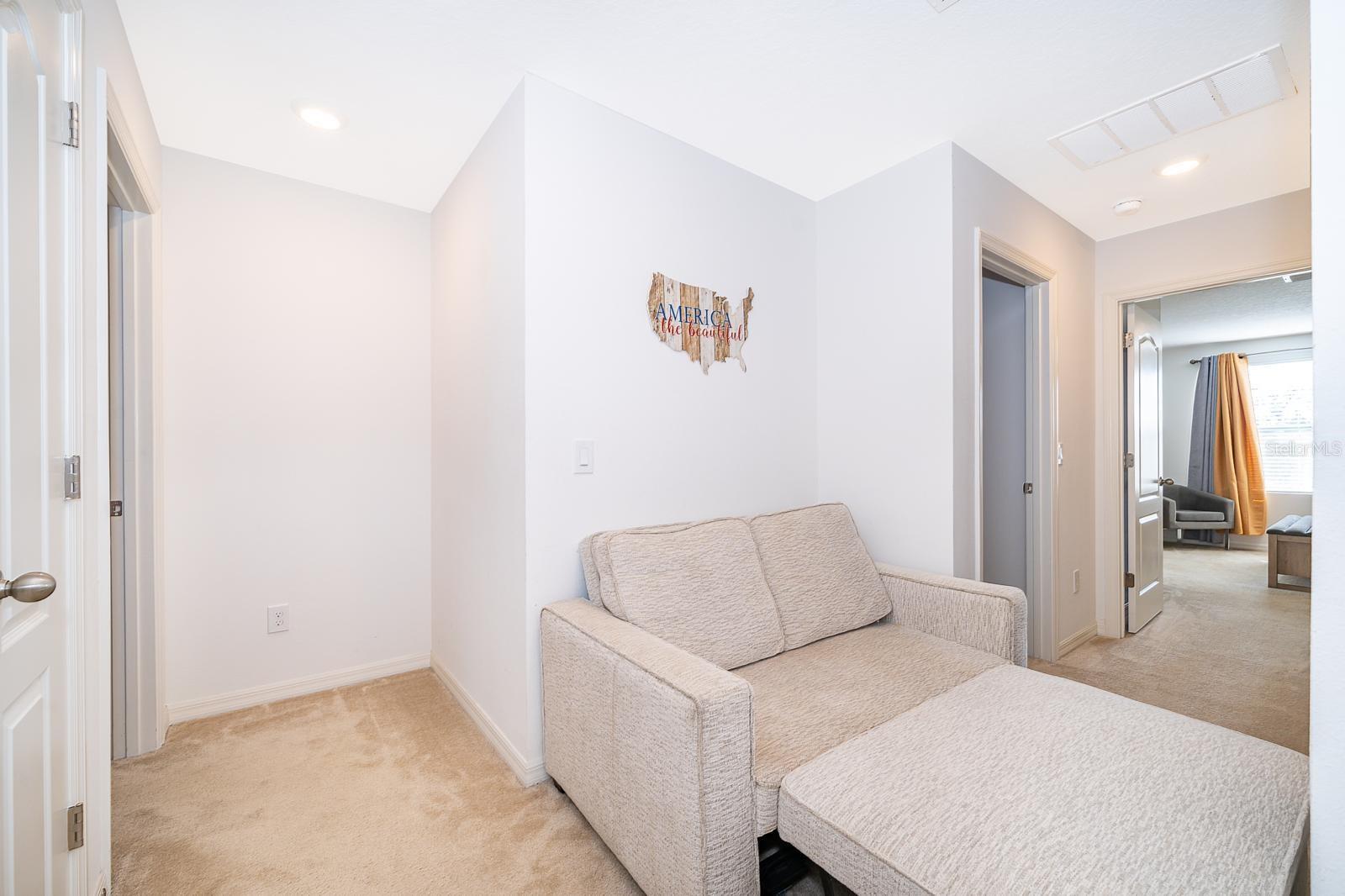 FESTIVAL PH 3 - Residential Lease