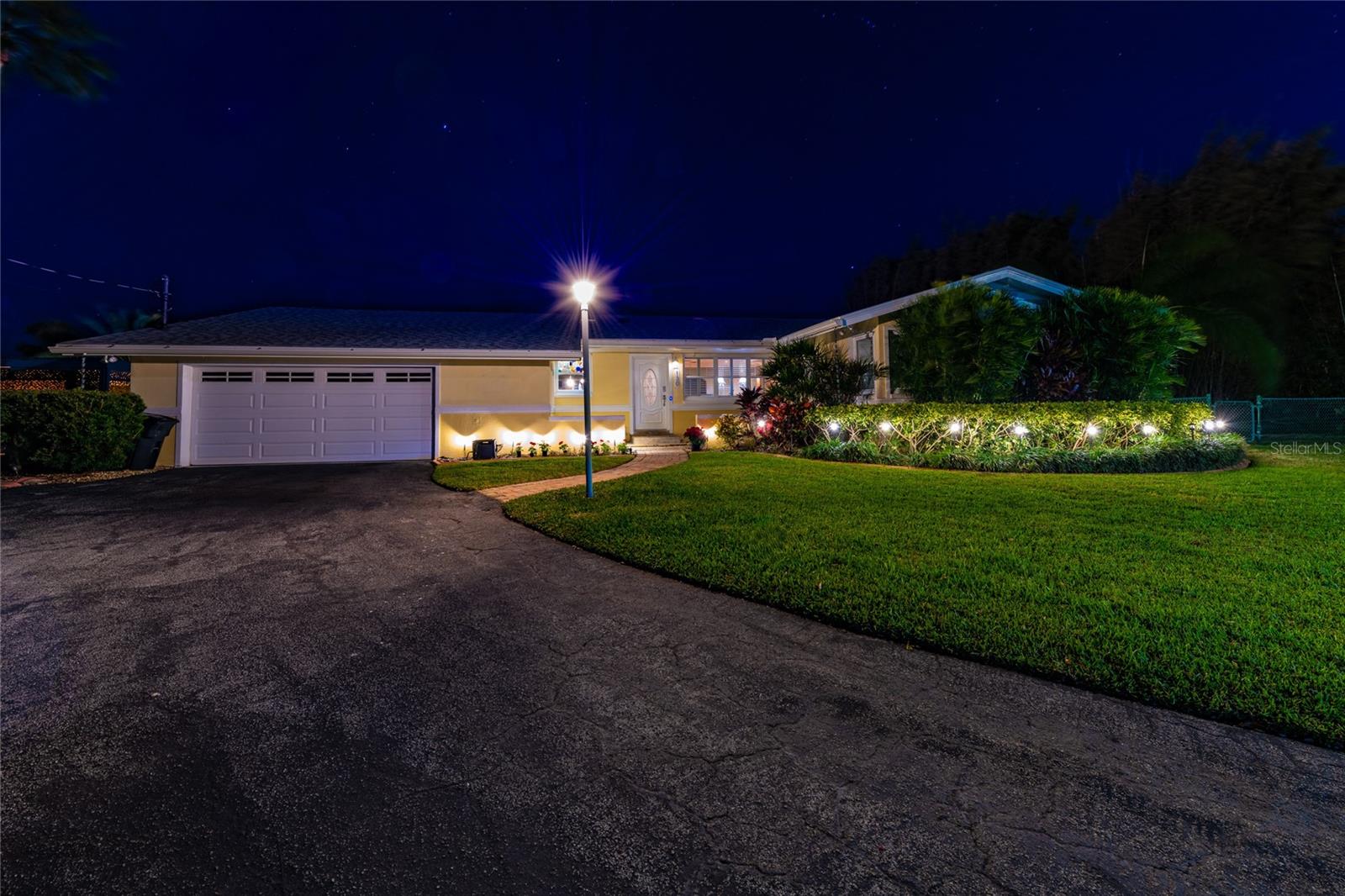 PALM HARBOR ESTATES - Residential