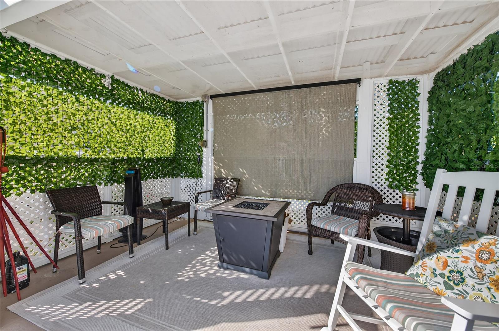 PALM HARBOR ESTATES - Residential
