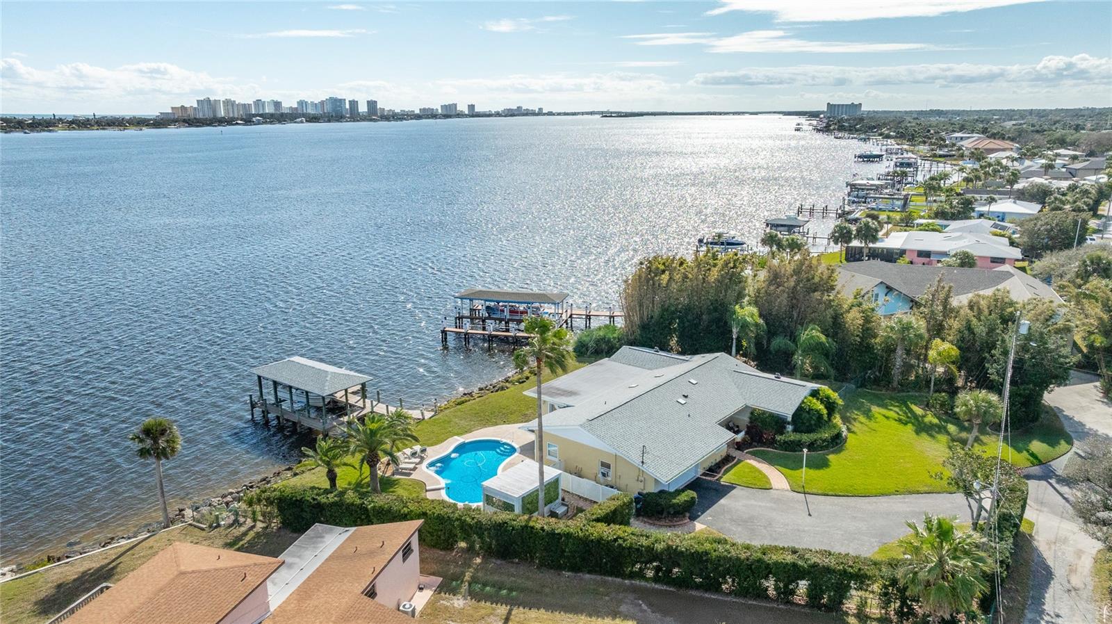 PALM HARBOR ESTATES - Residential