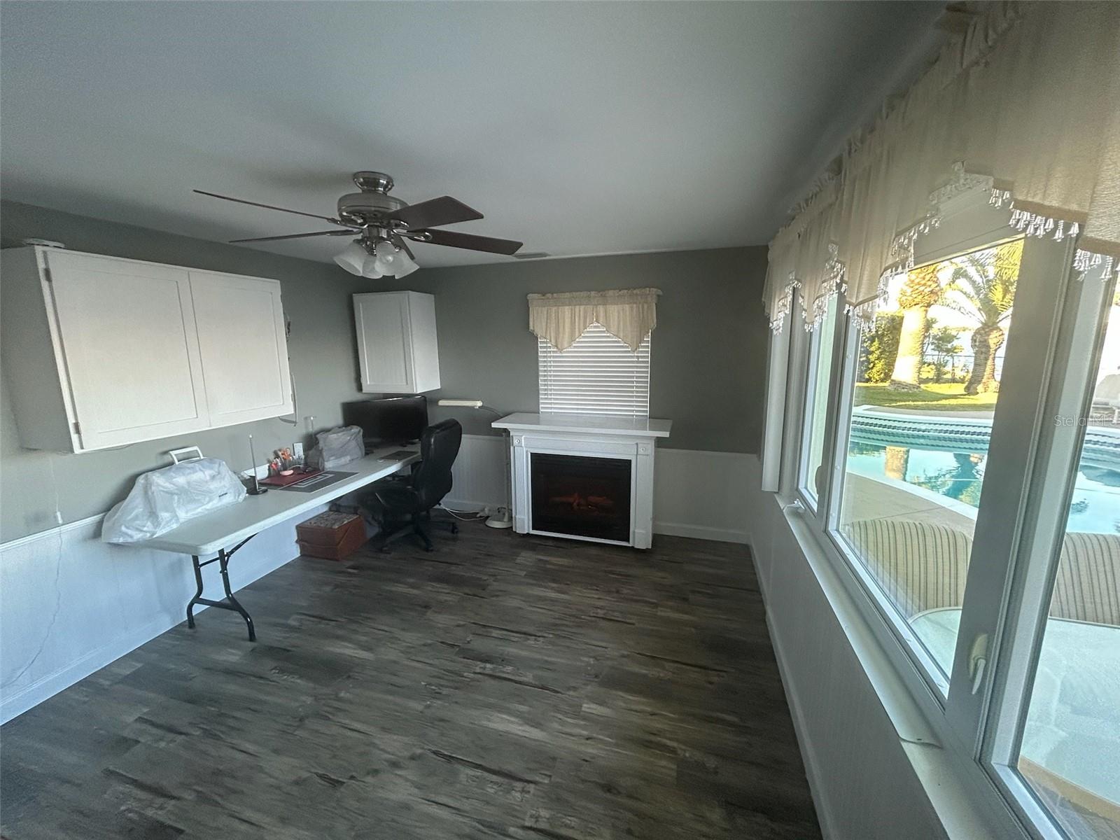 PALM HARBOR ESTATES - Residential