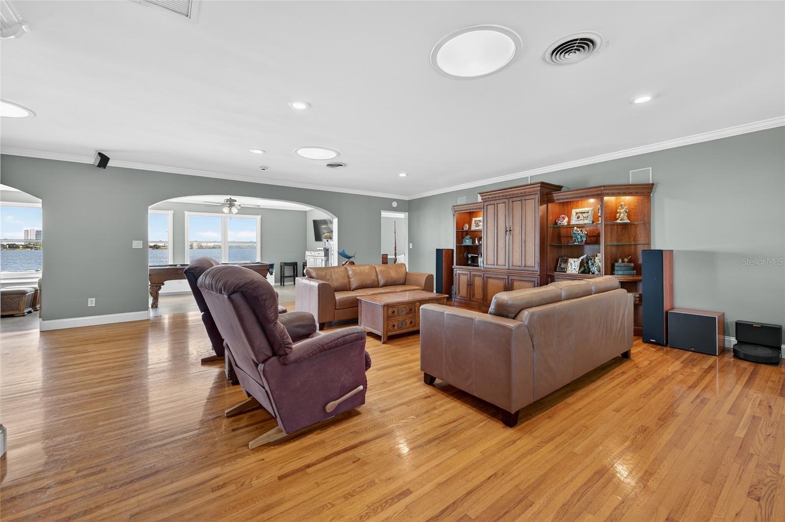 PALM HARBOR ESTATES - Residential