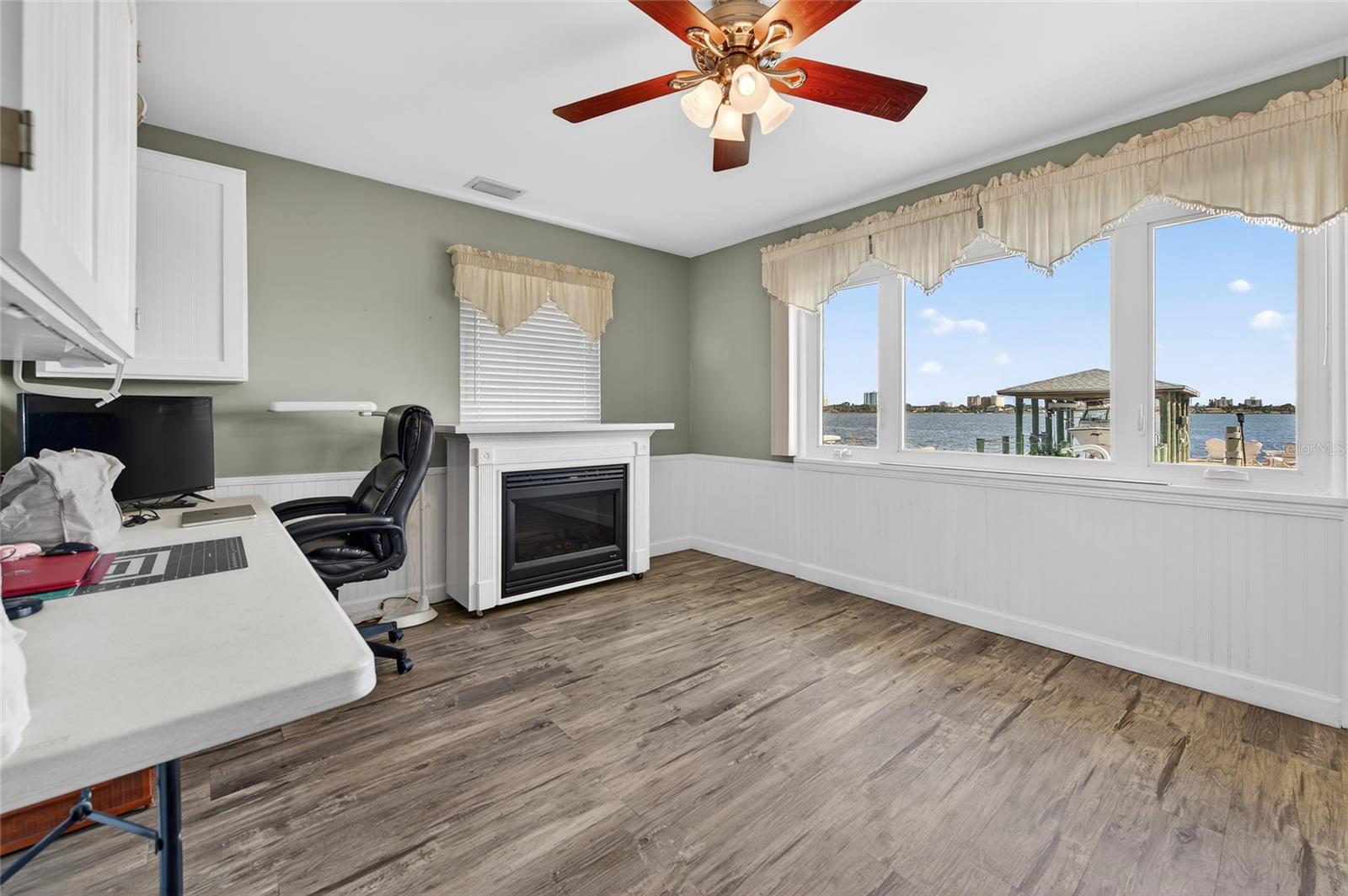 PALM HARBOR ESTATES - Residential