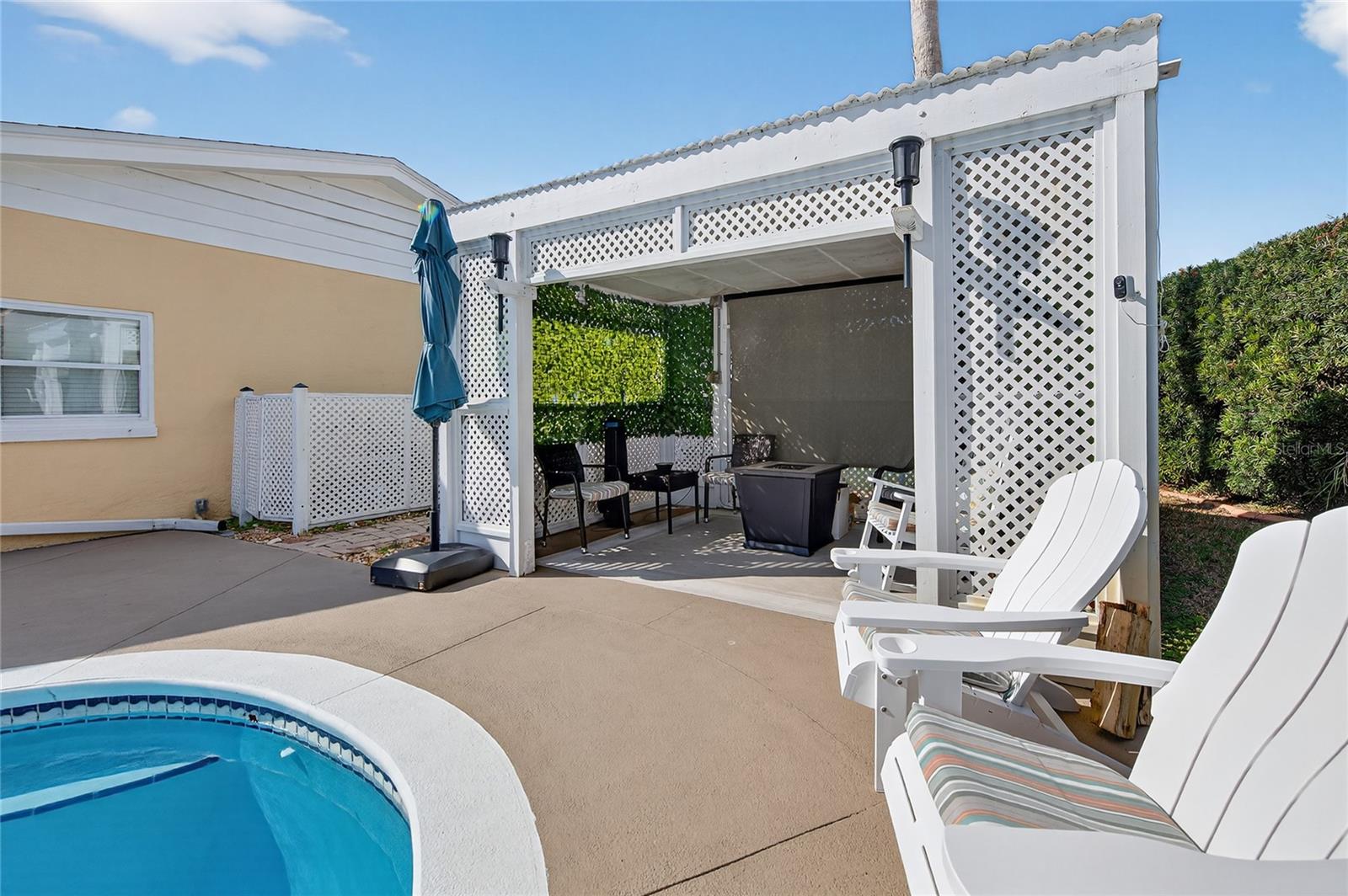 PALM HARBOR ESTATES - Residential