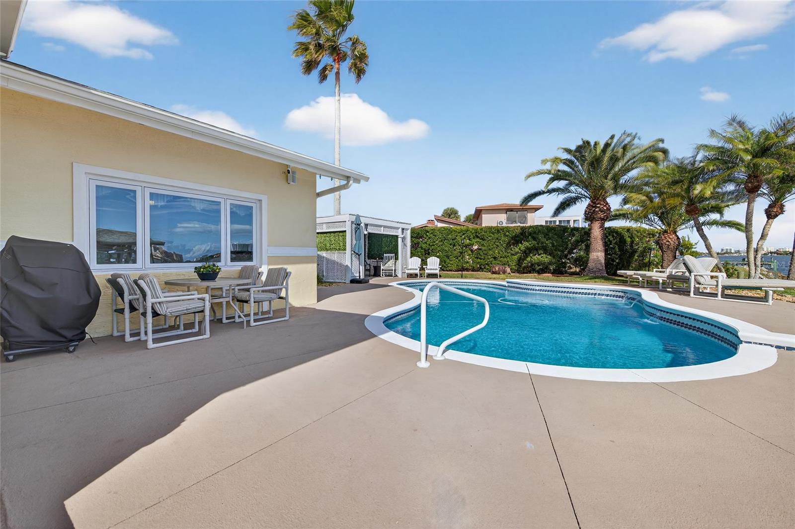 PALM HARBOR ESTATES - Residential
