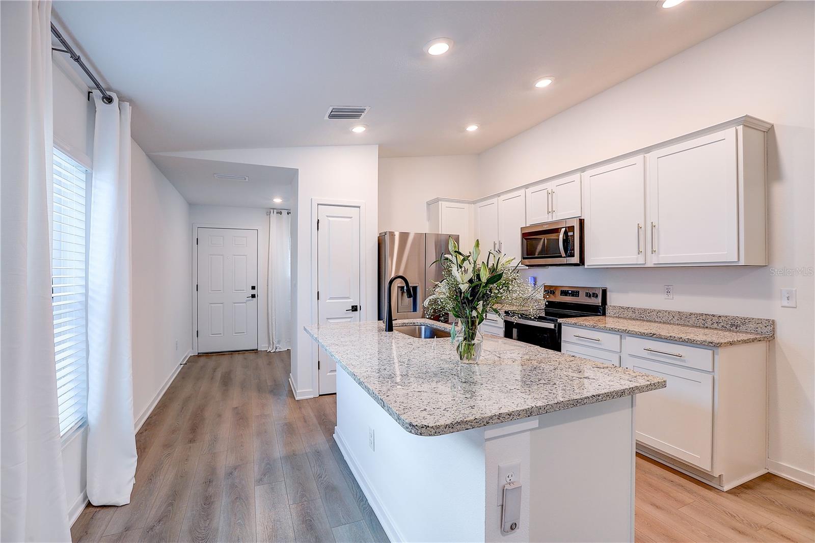 CROSSING/PALM RIVER - Residential