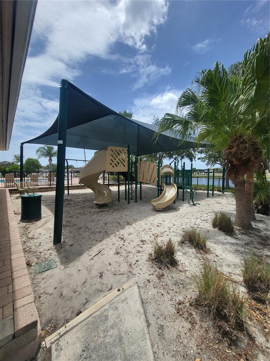 BAHIA LAKES PH 02 - Residential